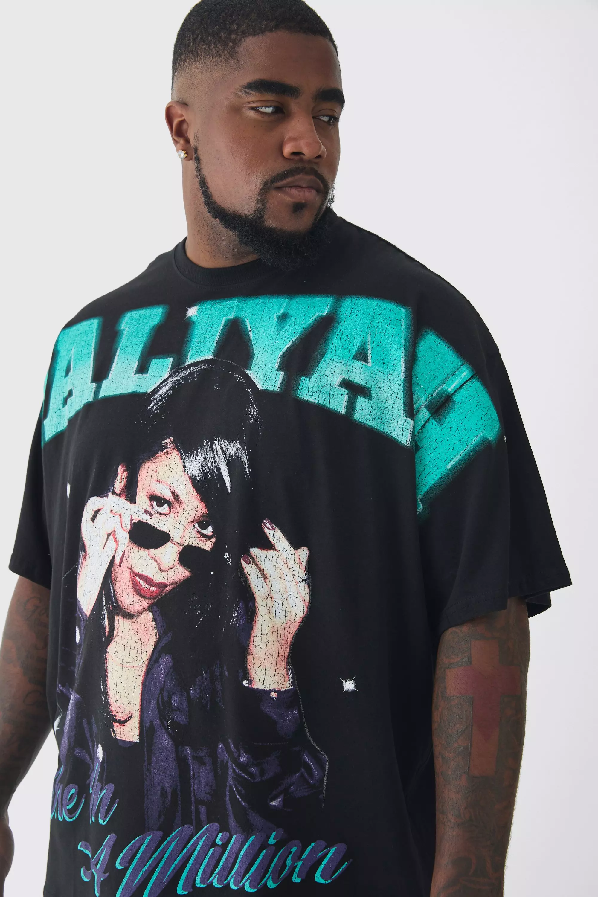 Plus Oversized Aaliyah Large Scale License Print T-Shirt | boohooMAN USA