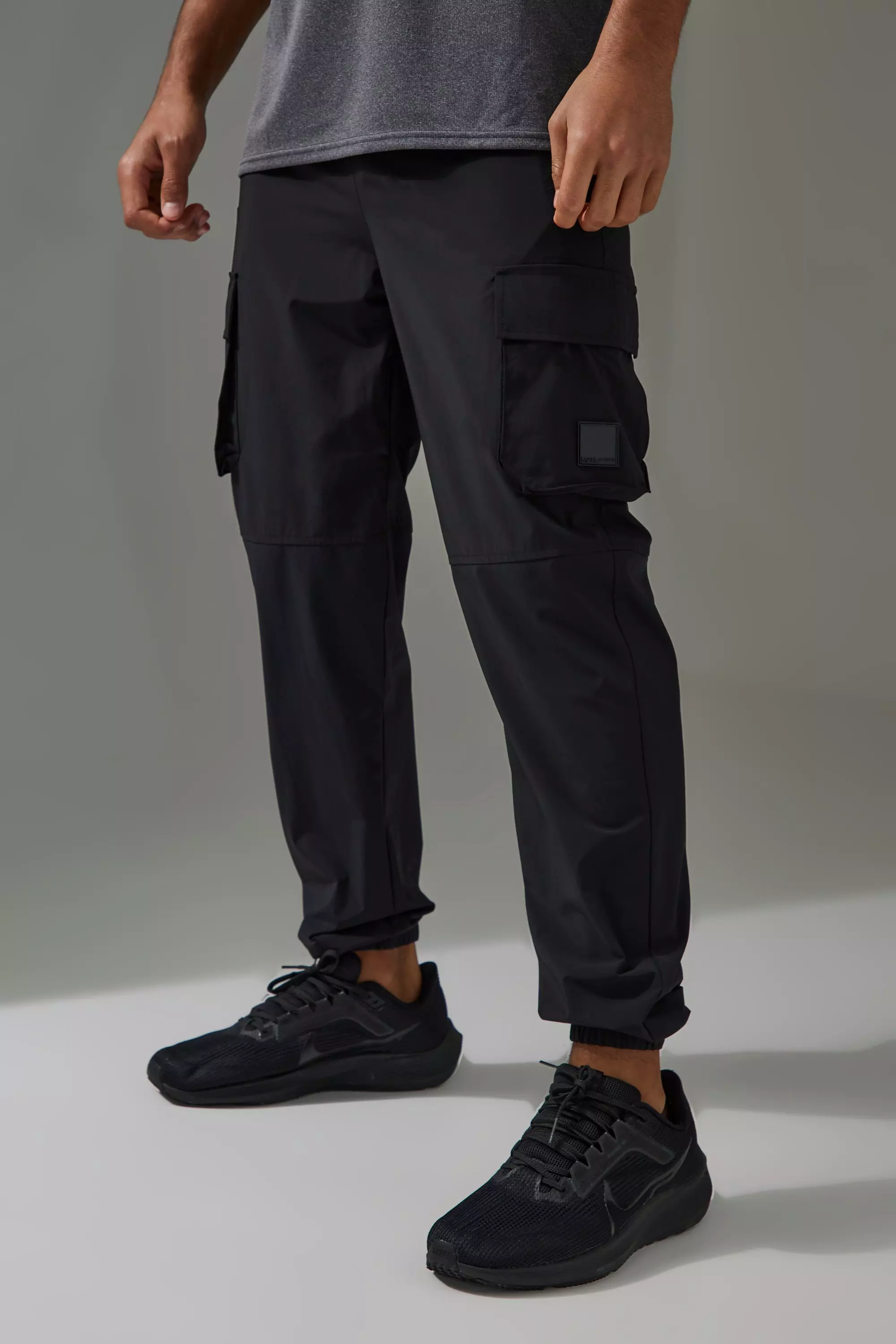 Mens joggers boohooman hotsell