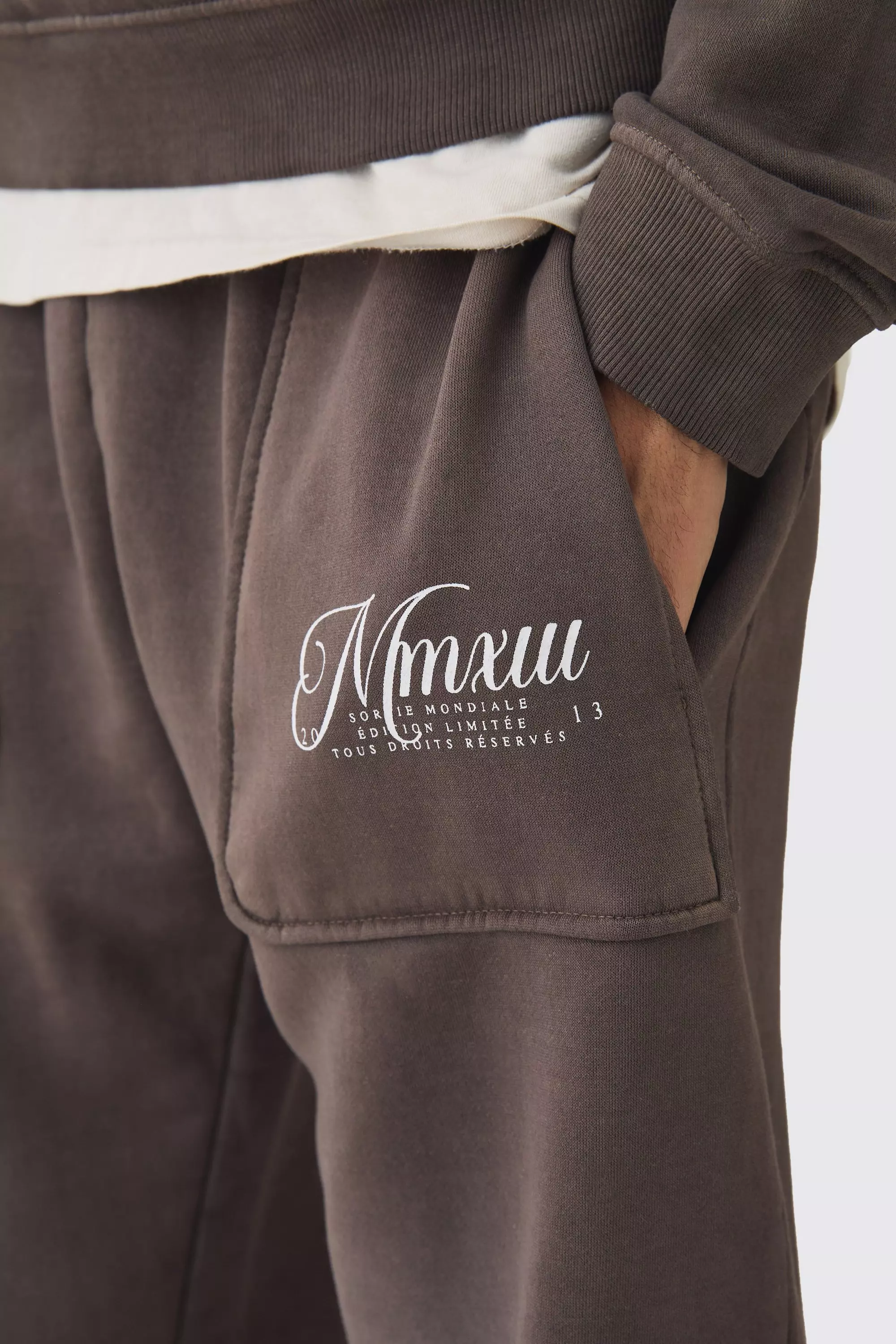 Oversize Jogginghose mit Naht-Detail, Coffee alternatives Bild