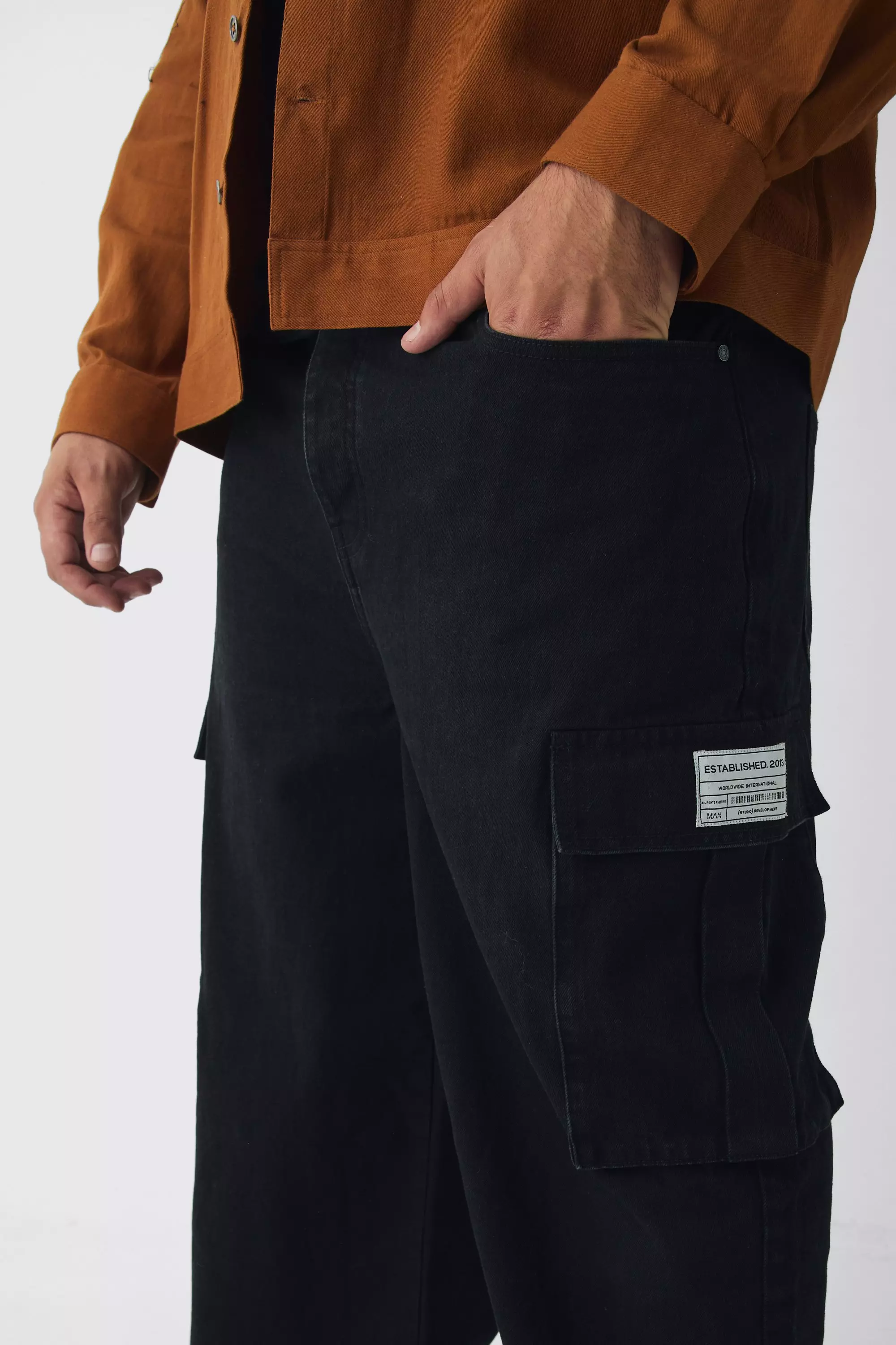 True black Plus Relaxed Fit Woven Tab Cargo Jeans alternative image