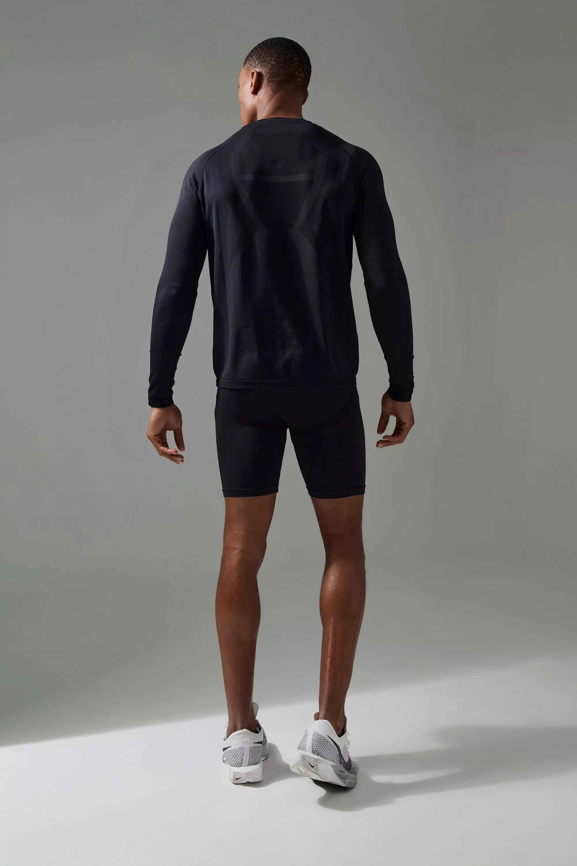 Nahtloses Man Active Baseball-Top, Black alternatives Bild