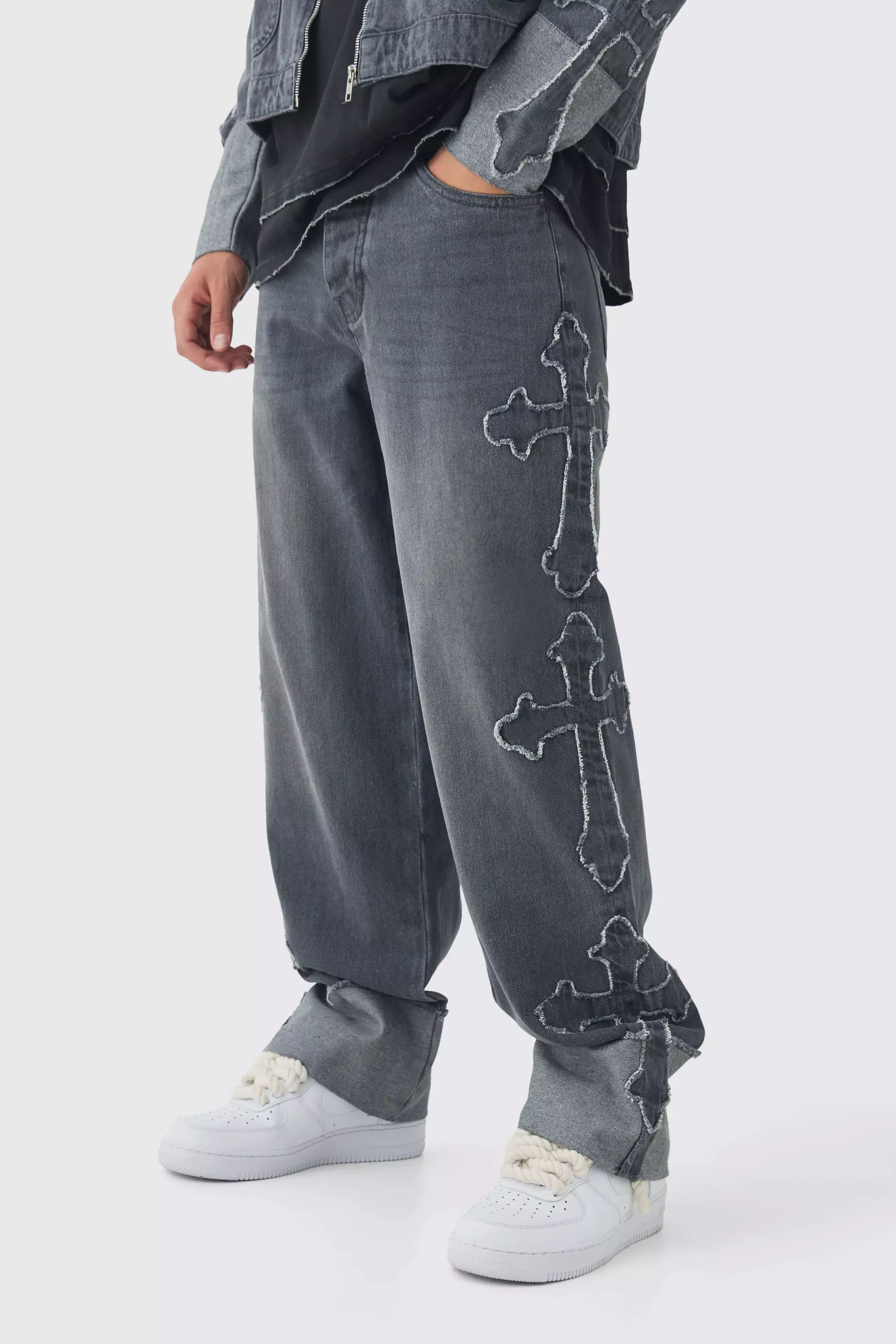 Grey Relaxed Rigid Cross Applique Denim Jeans