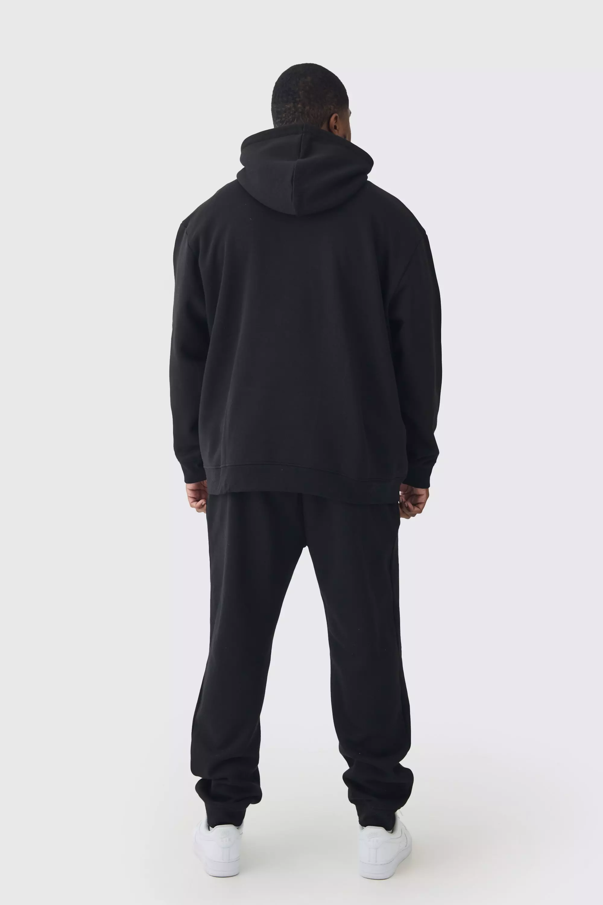 330GSM Plus Oversized Hoodie in Black alternative image
