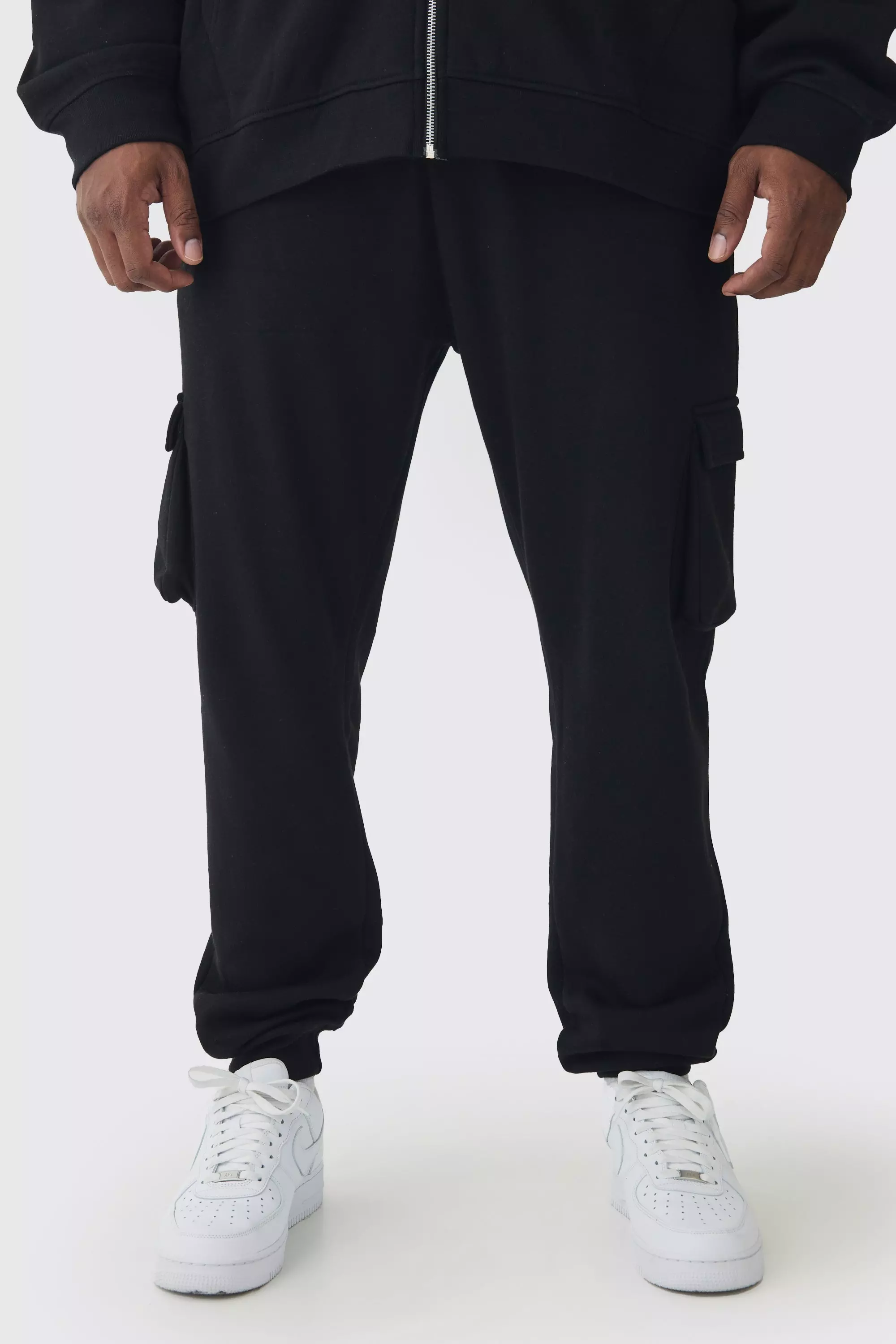 Black 330GSM Plus Skinny Fit Cargo Jogger In Black