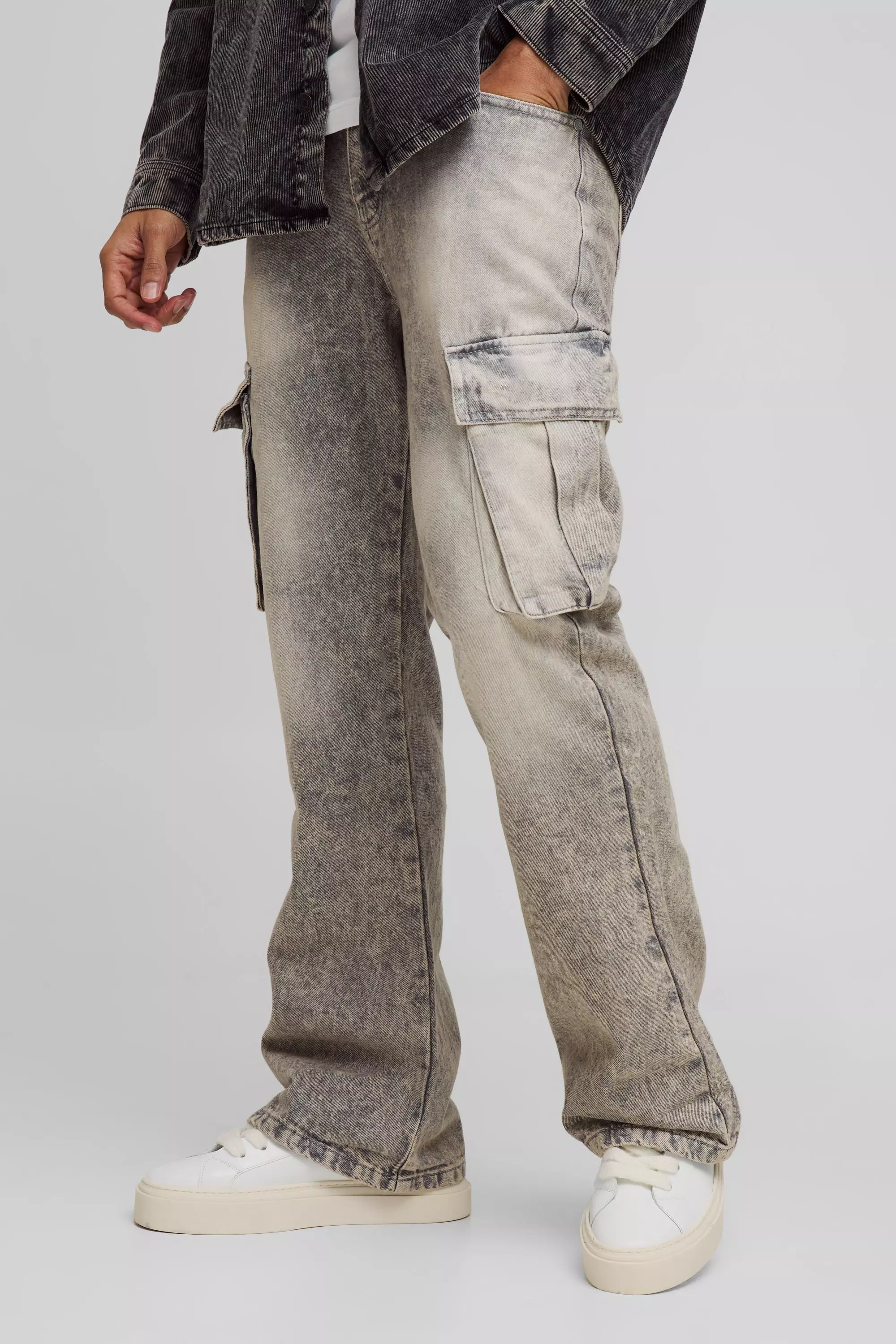 Relaxed Flared Cargo Tinted Denim Jeans Ecru