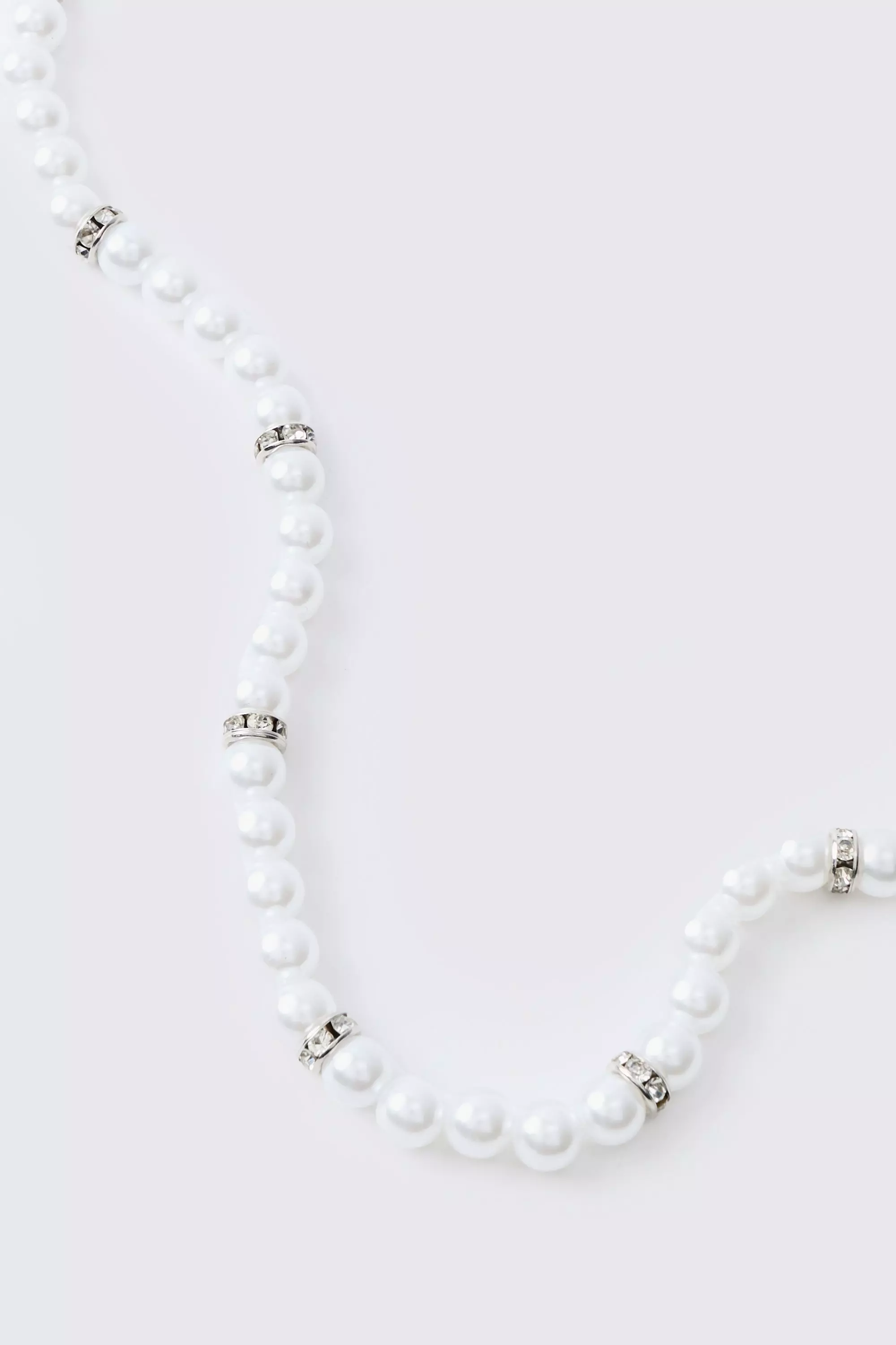 Pearl Bead Necklace in Silver alternative image