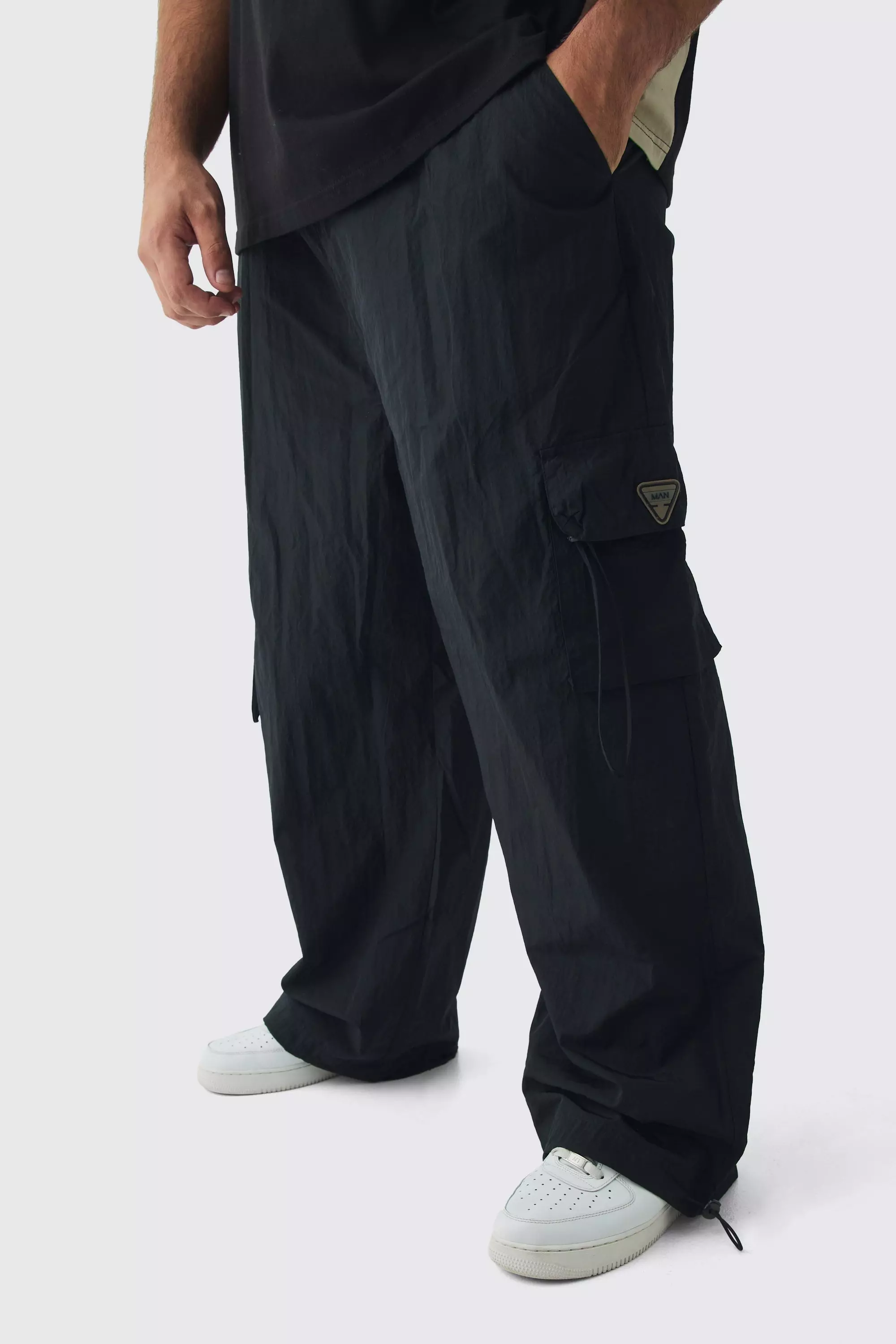 Grande taille - Pantalon cargo plissé en nylon, Black autre image