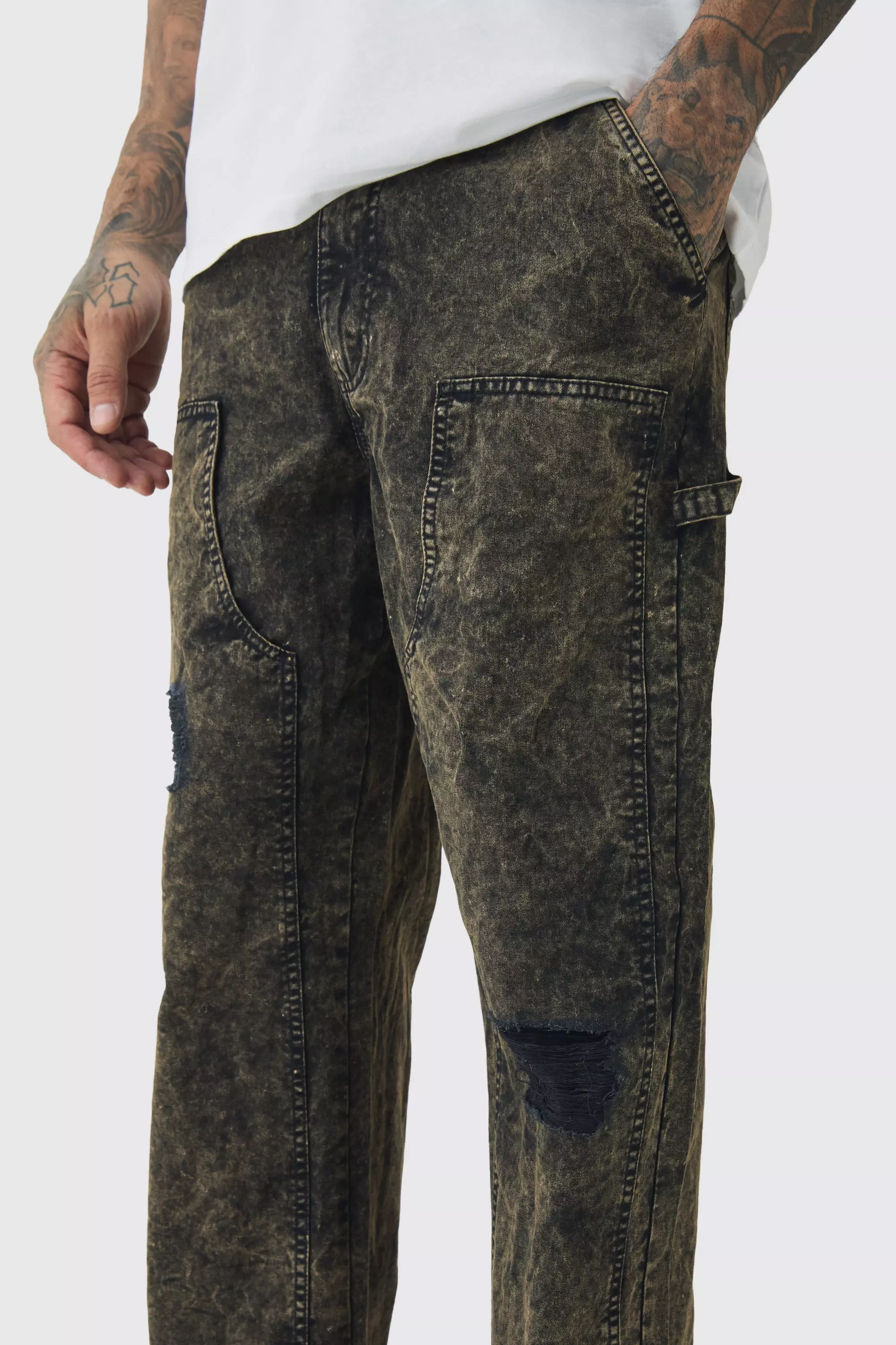 Tall Hose mit Acid-Waschung und Rissen, Black alternatives Bild