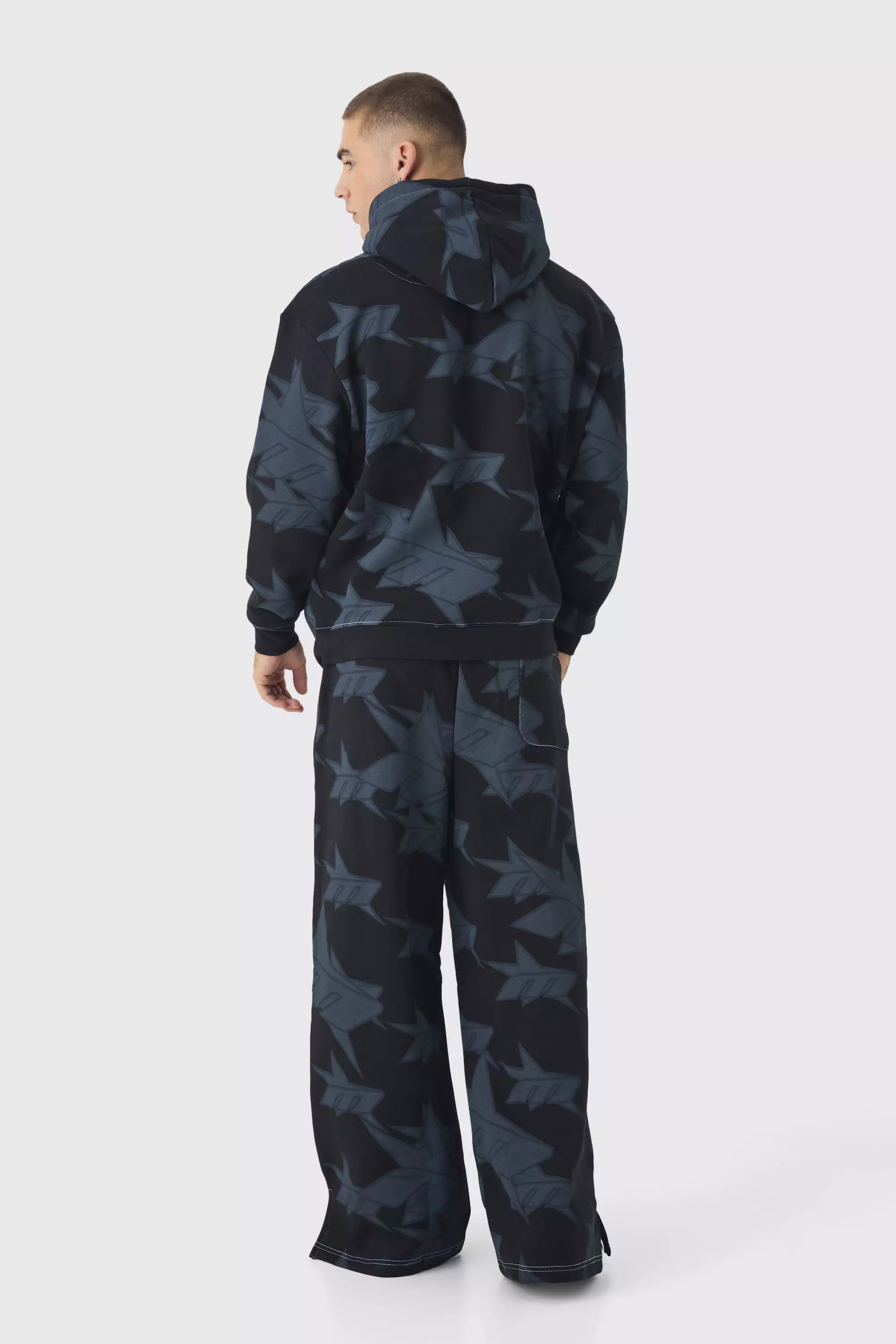 BoohooMAN Mens Oversized All Over Star Print Hooded Tracksuit Black