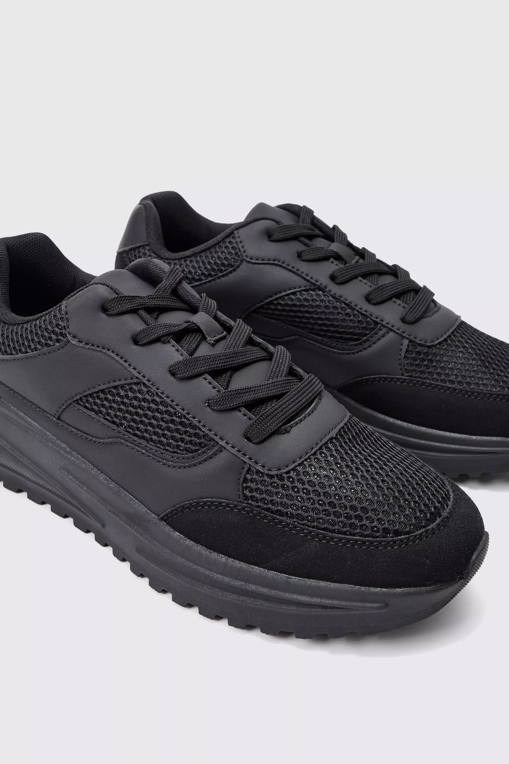 Mesh-Sneaker, Black alternatives Bild