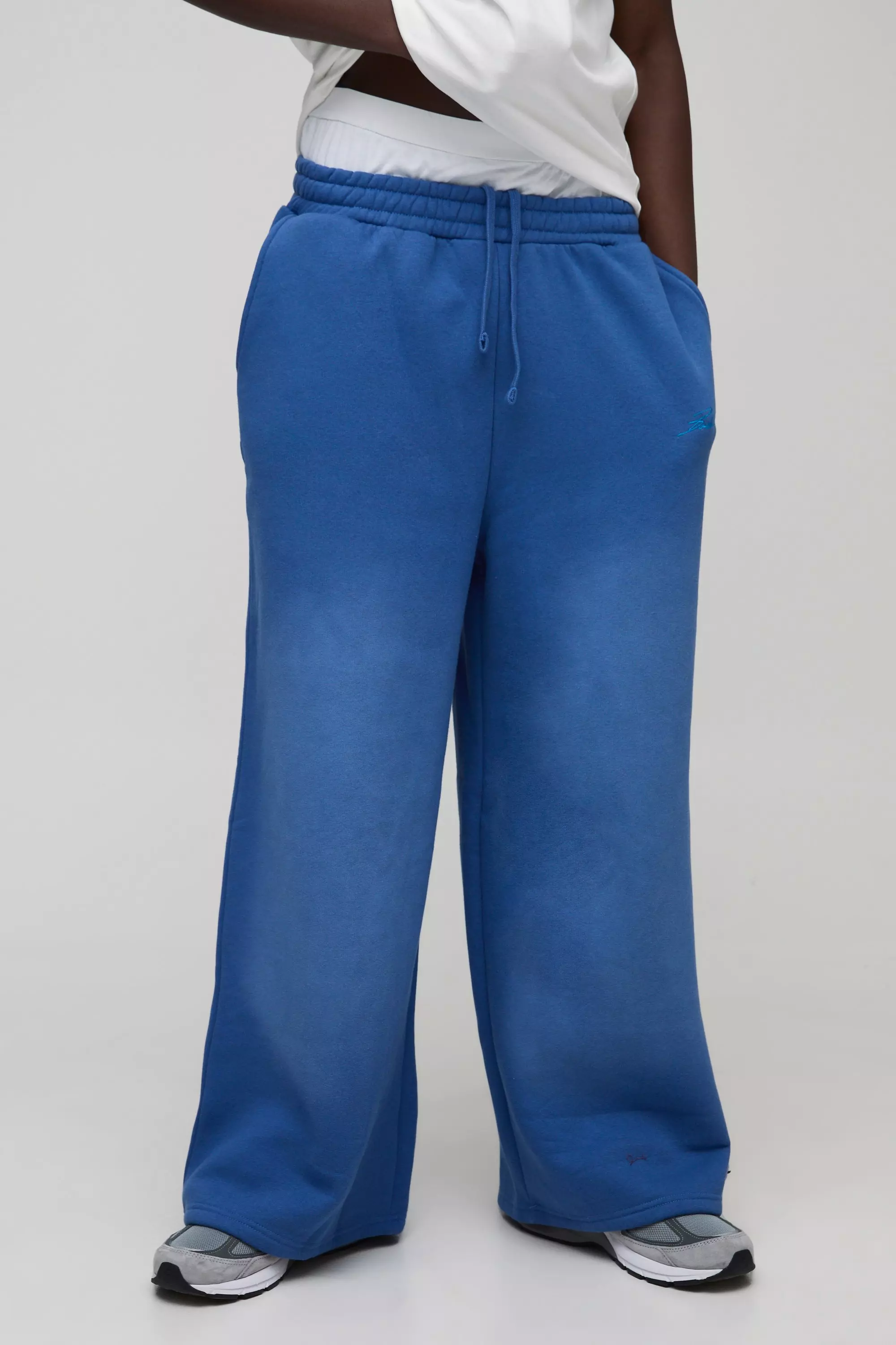Cobalt Extreme Wide Leg Man Spray Wash Joggers alternative image