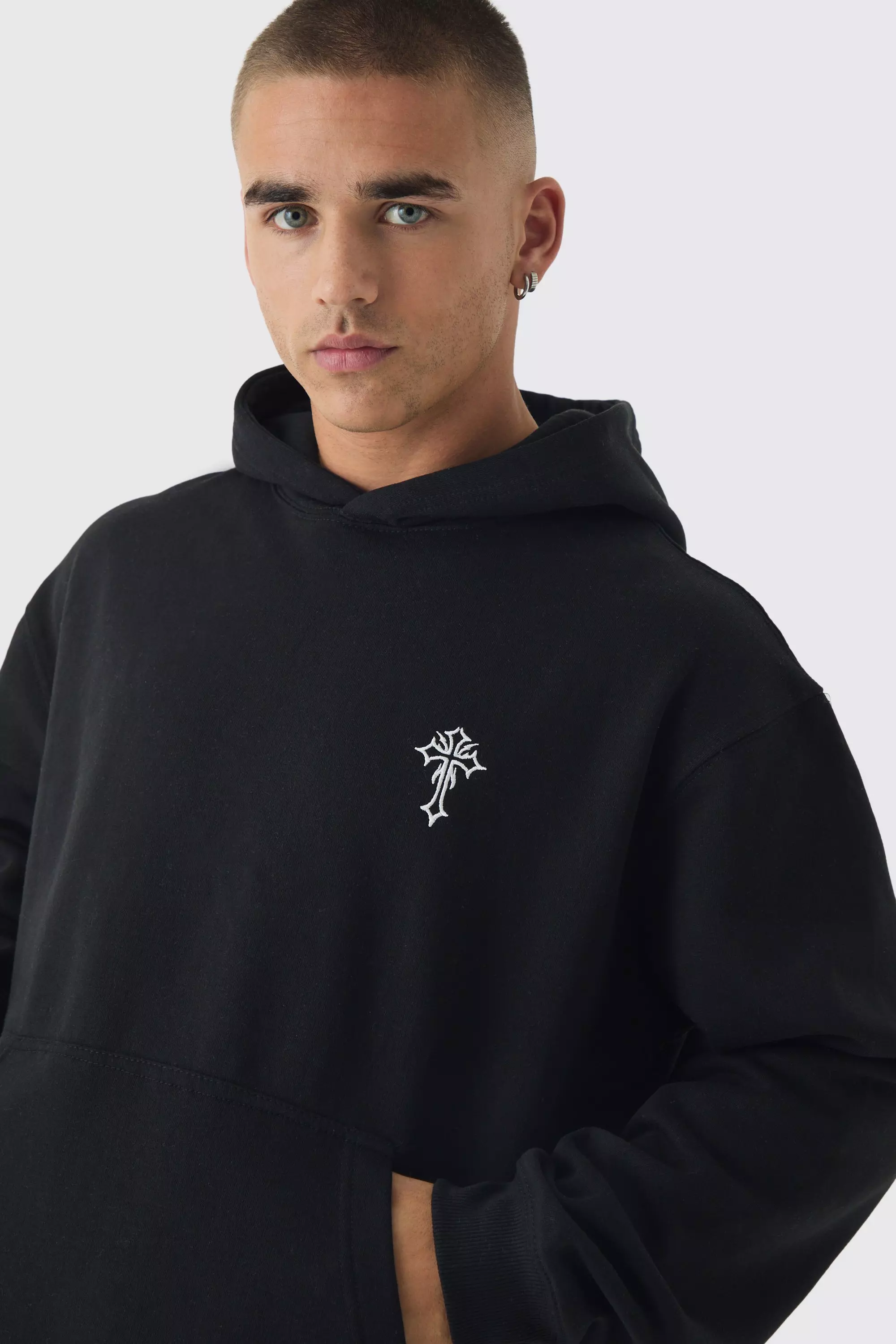 Black Oversized Boxy Gothic Cross Embroidery Hoodie alternative image