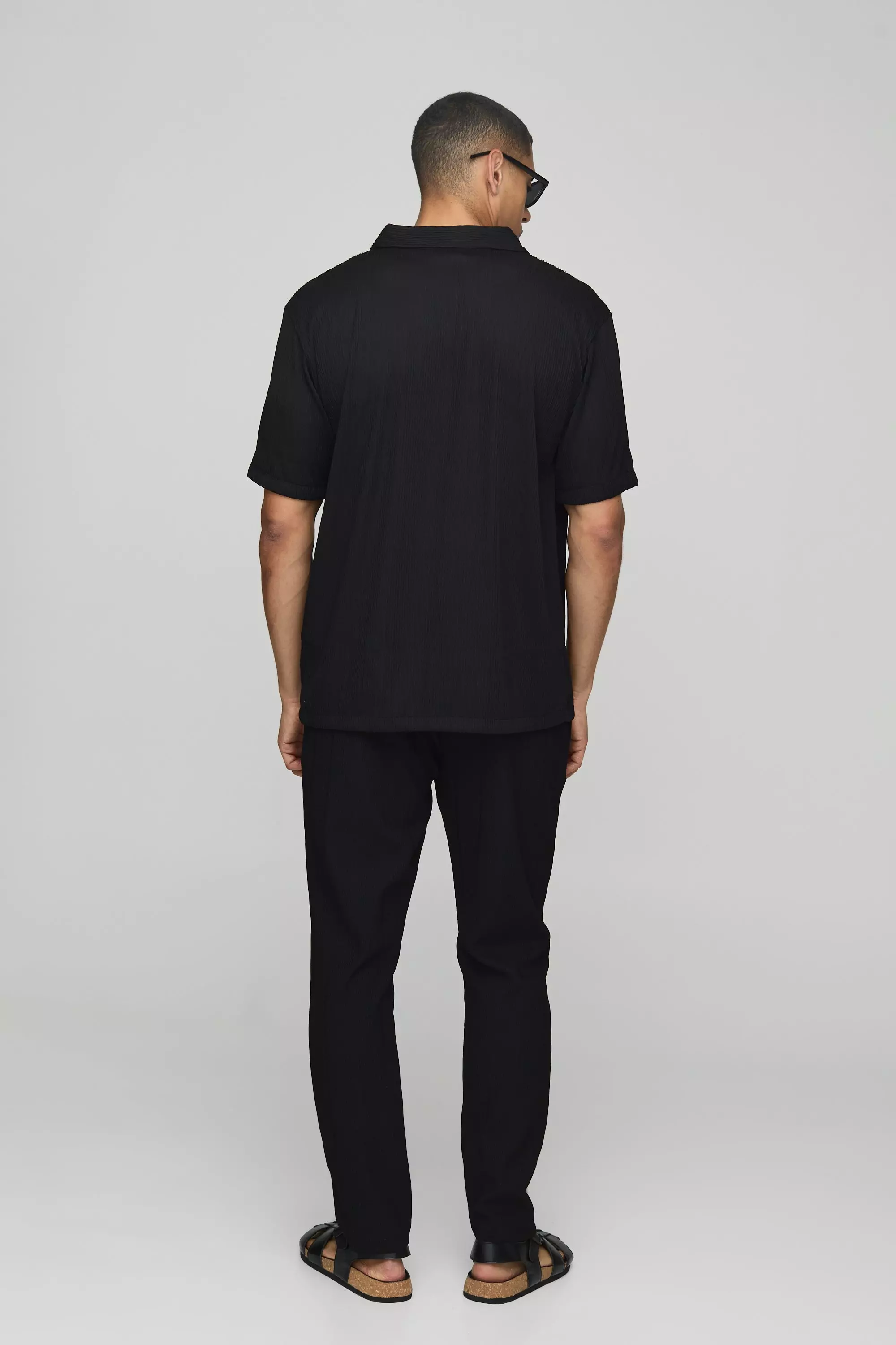 Black Oversized V-Neck Pleated Overhead Shirt alternative image