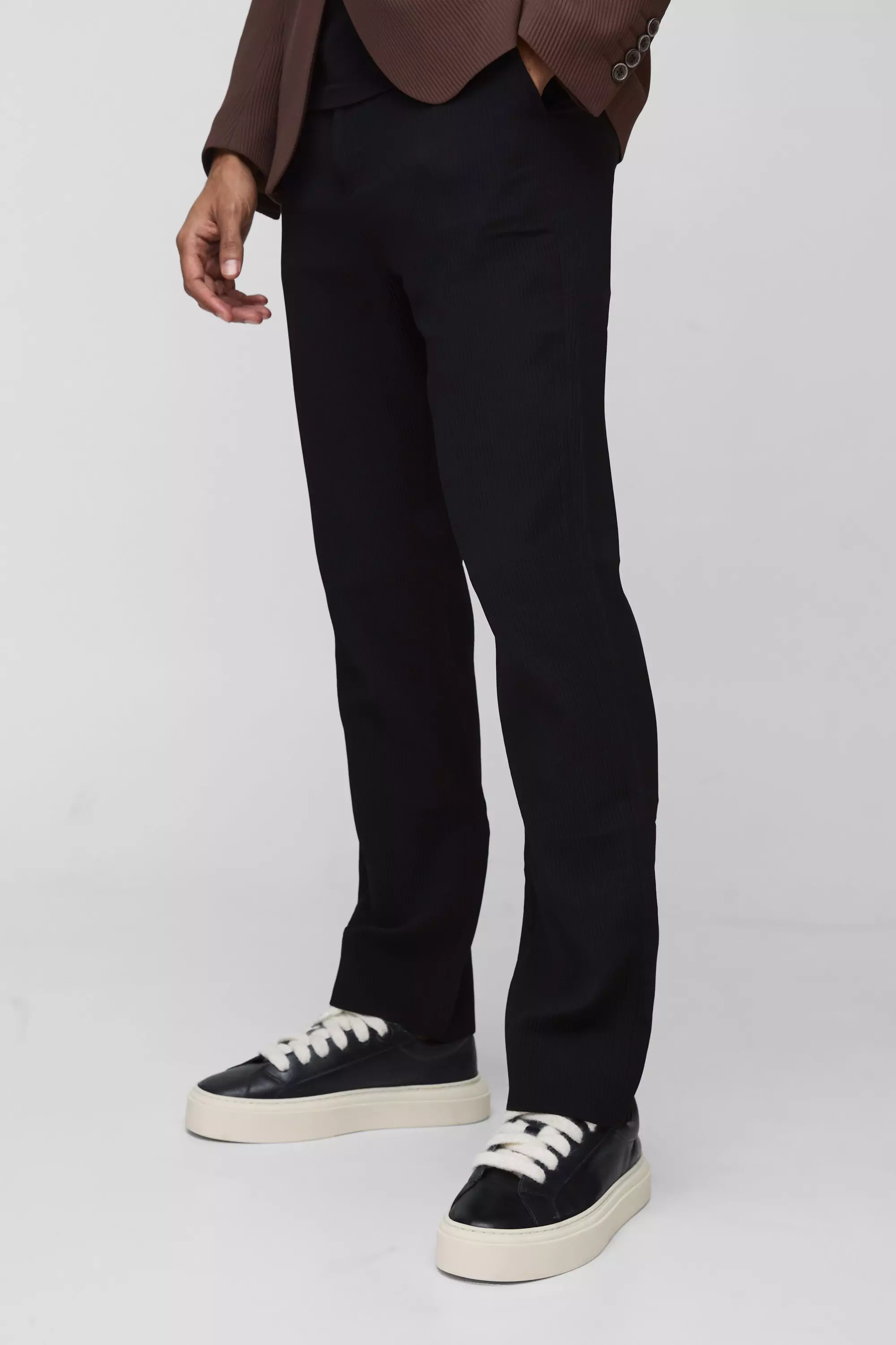 Black Fixed Waist Straight Fit Pleated Trouser alternative image