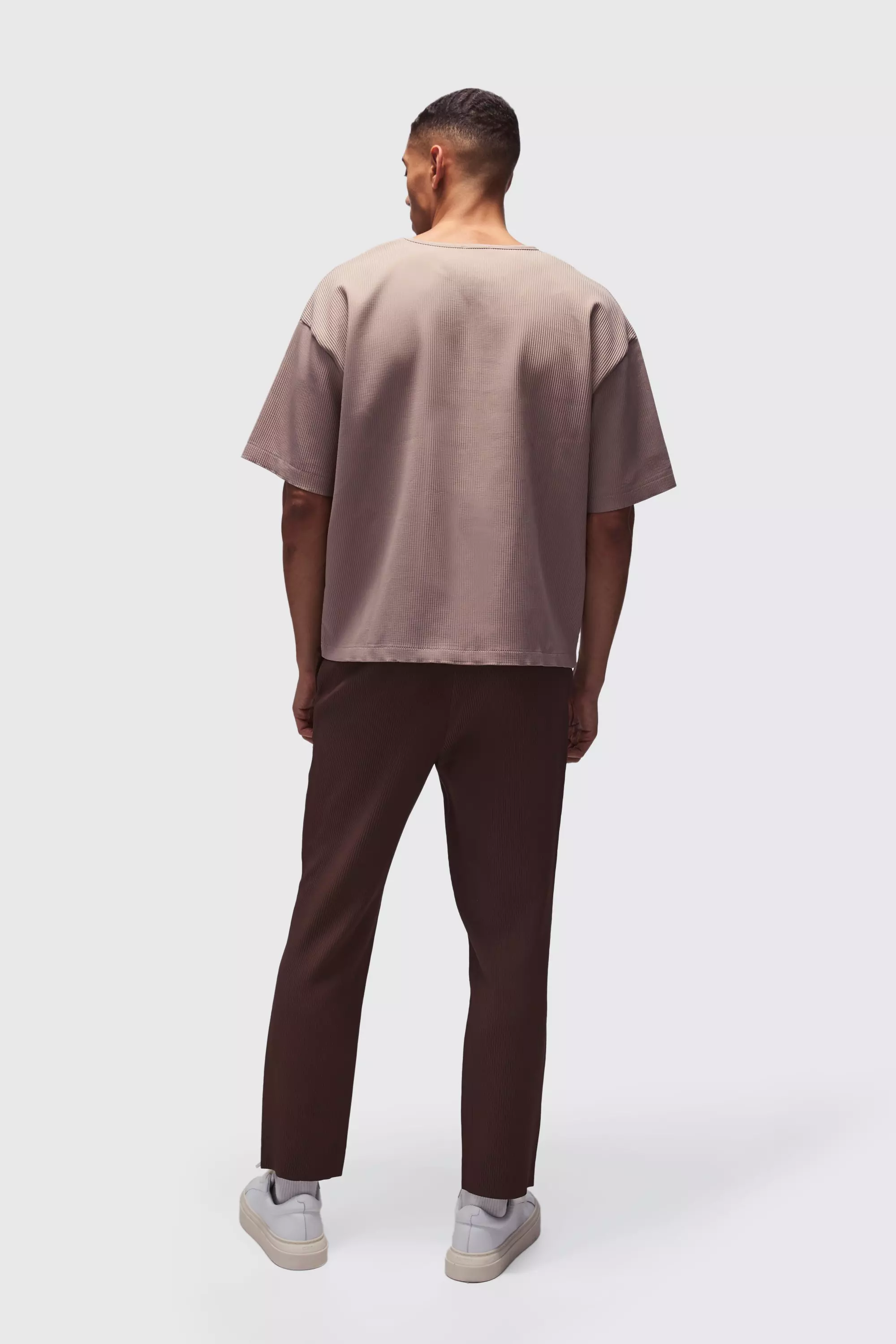 Pantaloni Affusolati Con Pieghe E Vita Fissa, Brown immagine alternativa