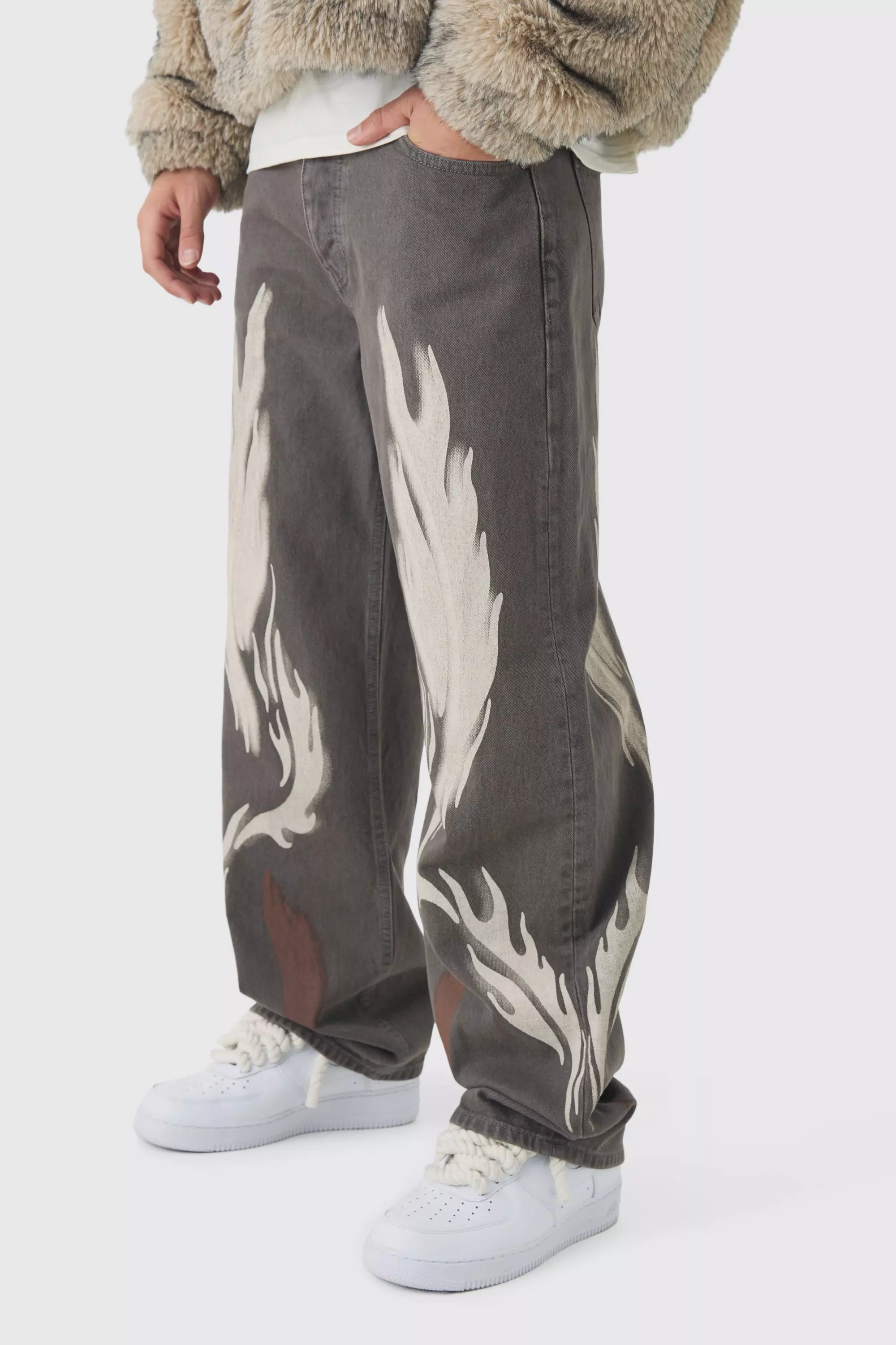 Lockere Jeans mit Braun-Ton und Moto-Print, Brown alternatives Bild