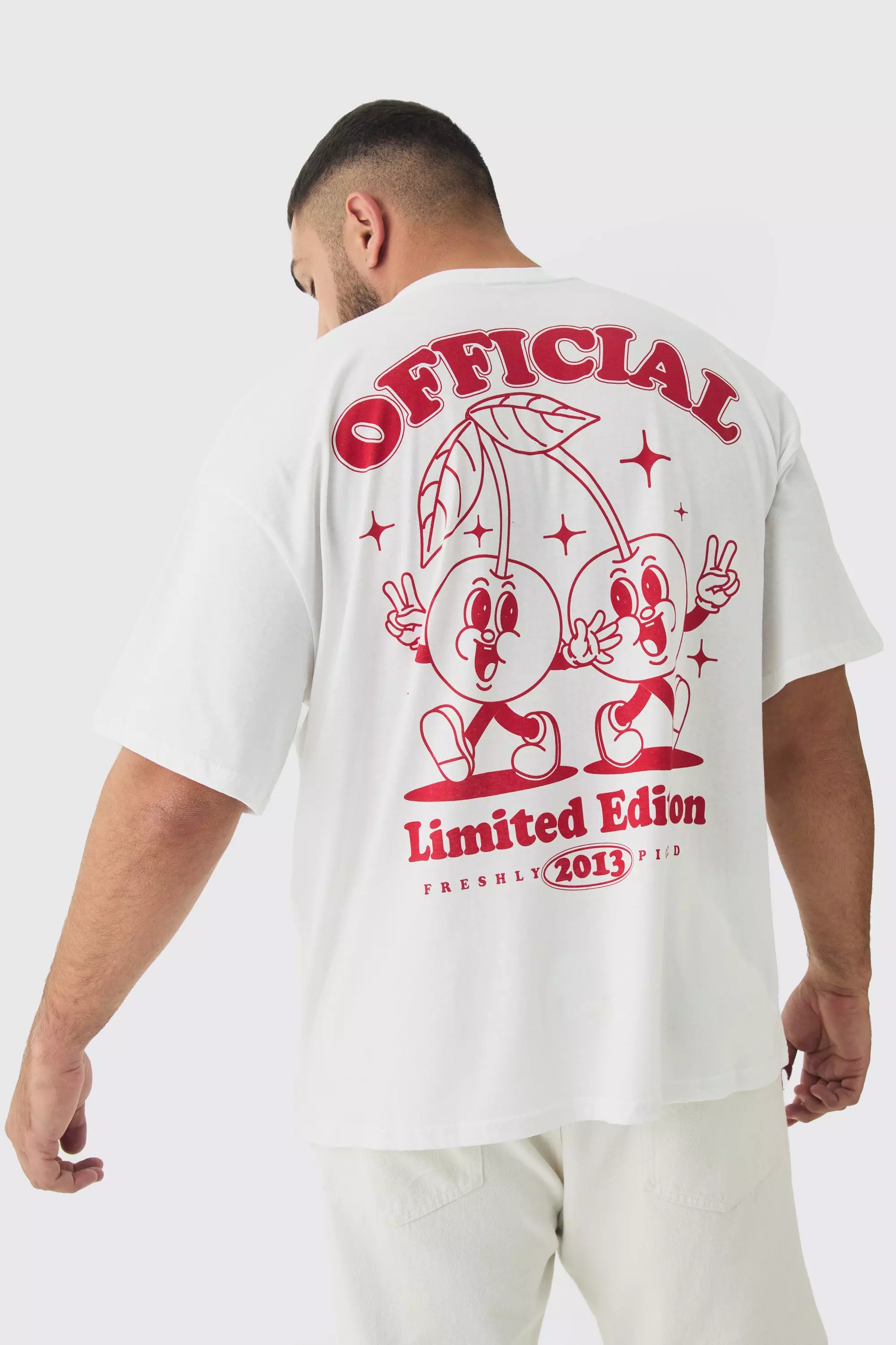 White Plus Oversized Cherry Graphic T-Shirt alternative image