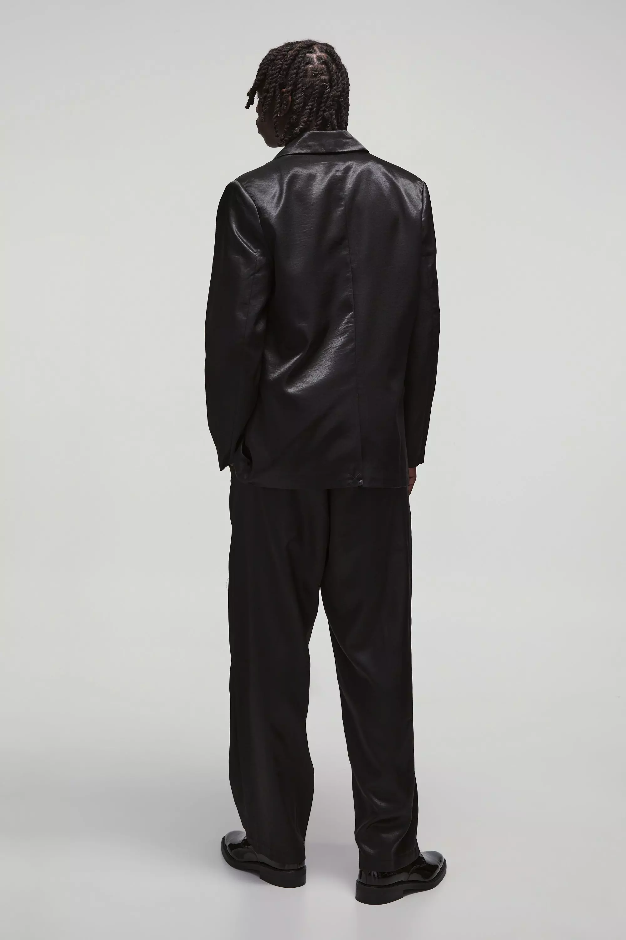 Lockere Metallic-Hose mit Gürtel, Black alternatives Bild