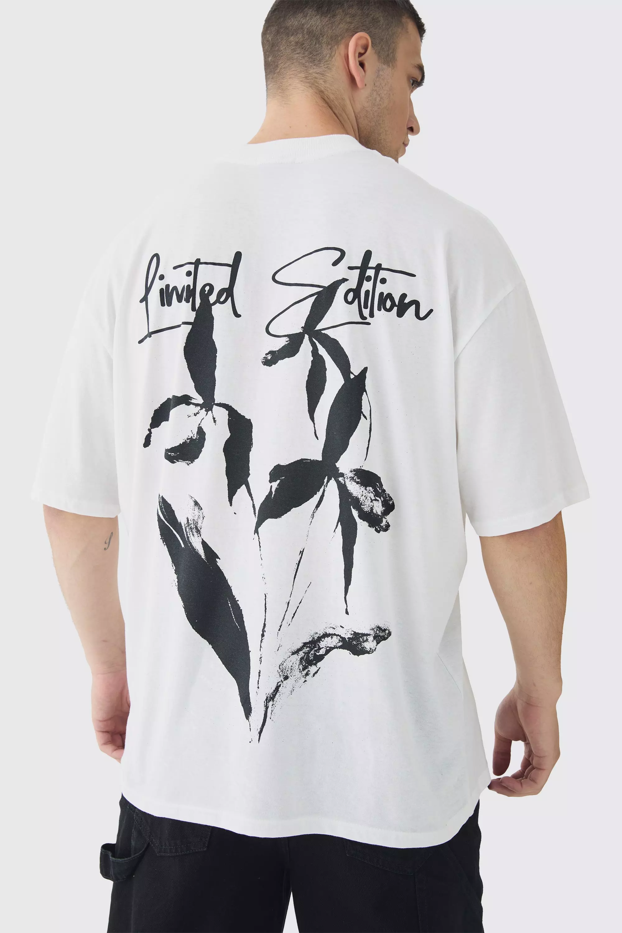 Tall Limited Edition Floral Line Drawing Extended Neck T-Shirt White