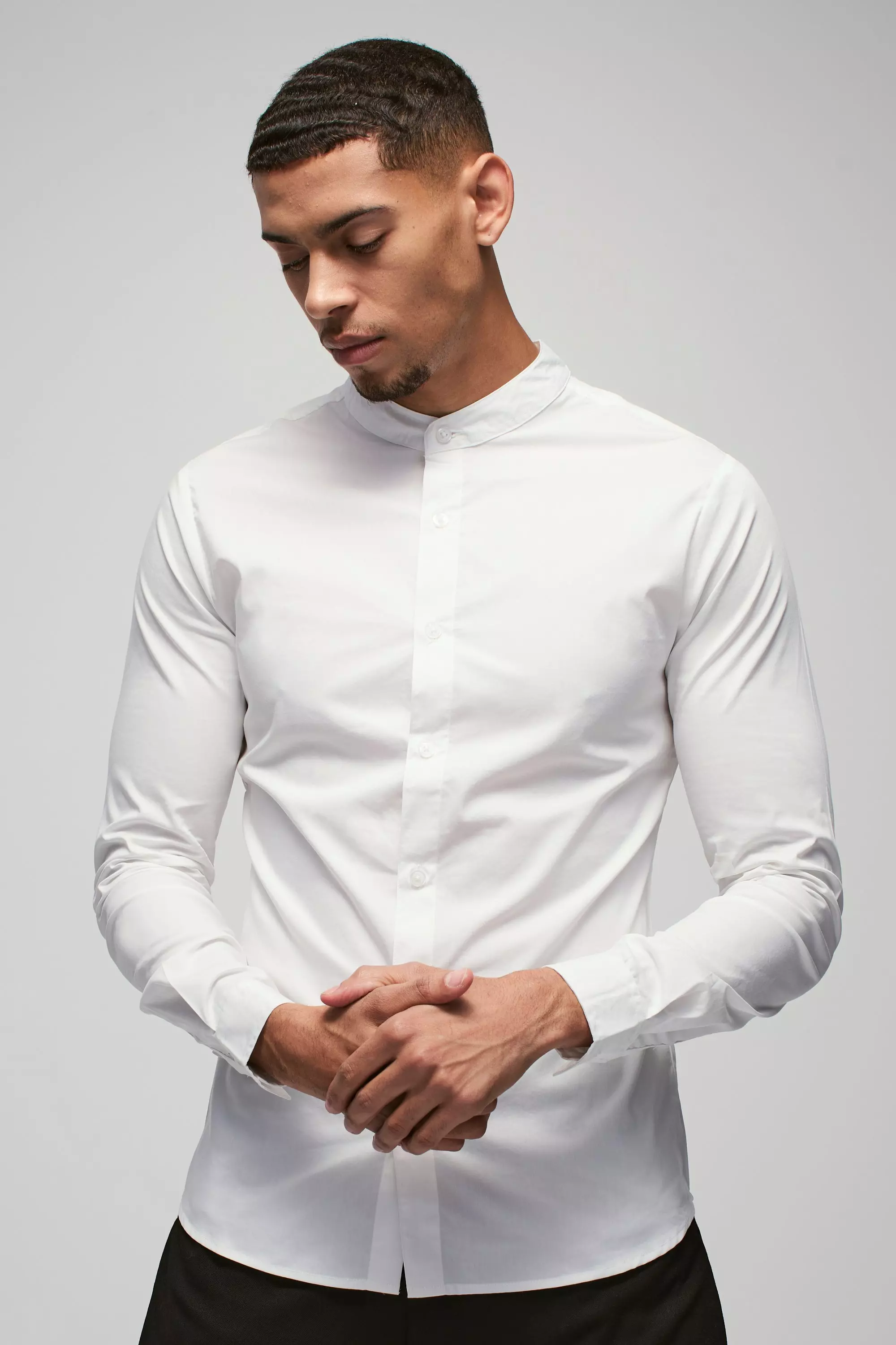 White Stretch Overhemd Met Lange Mouwen En Opa Kraag alternatieve afbeelding