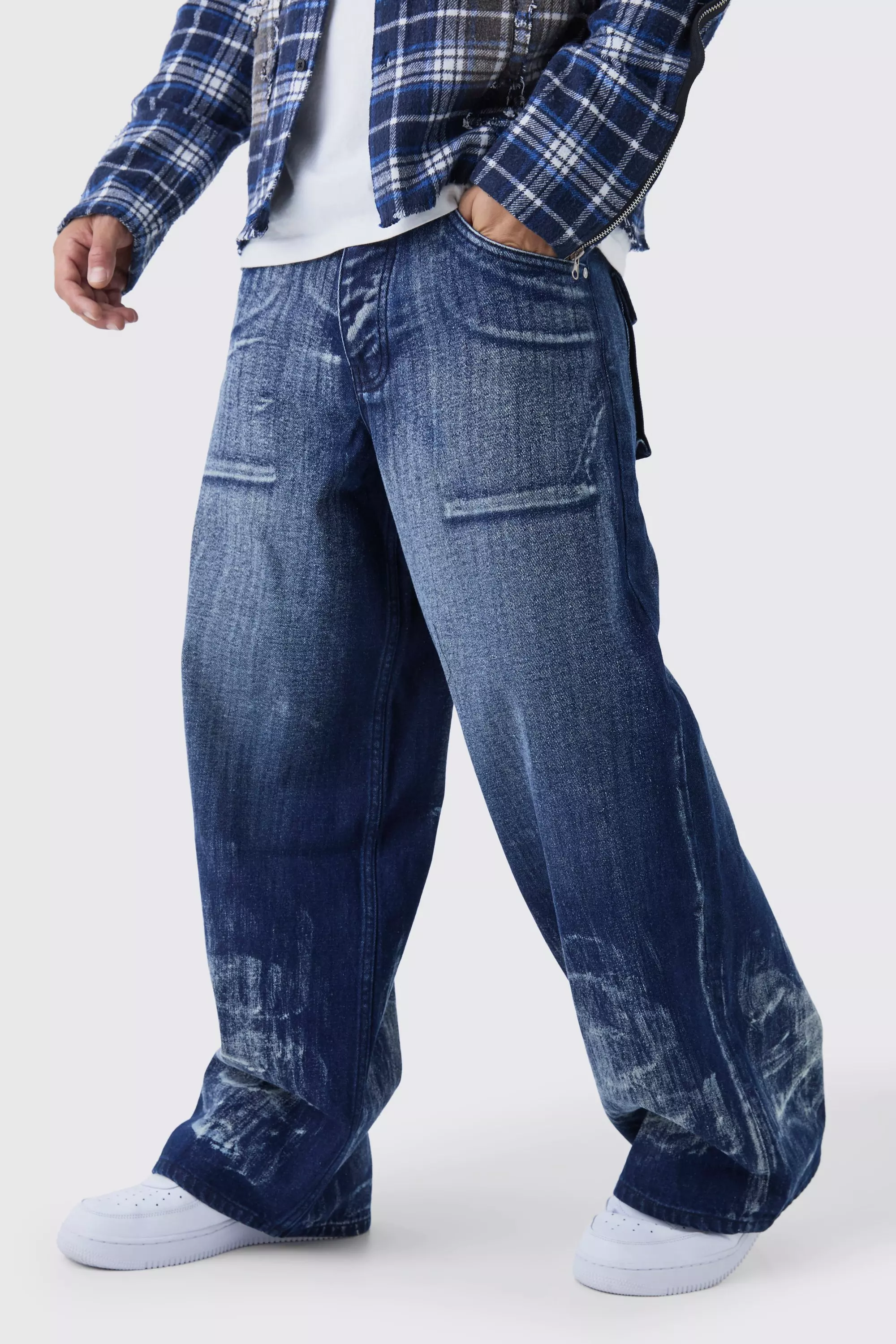 Indigo Baggy Fit Paint Effect Jeans alternative image