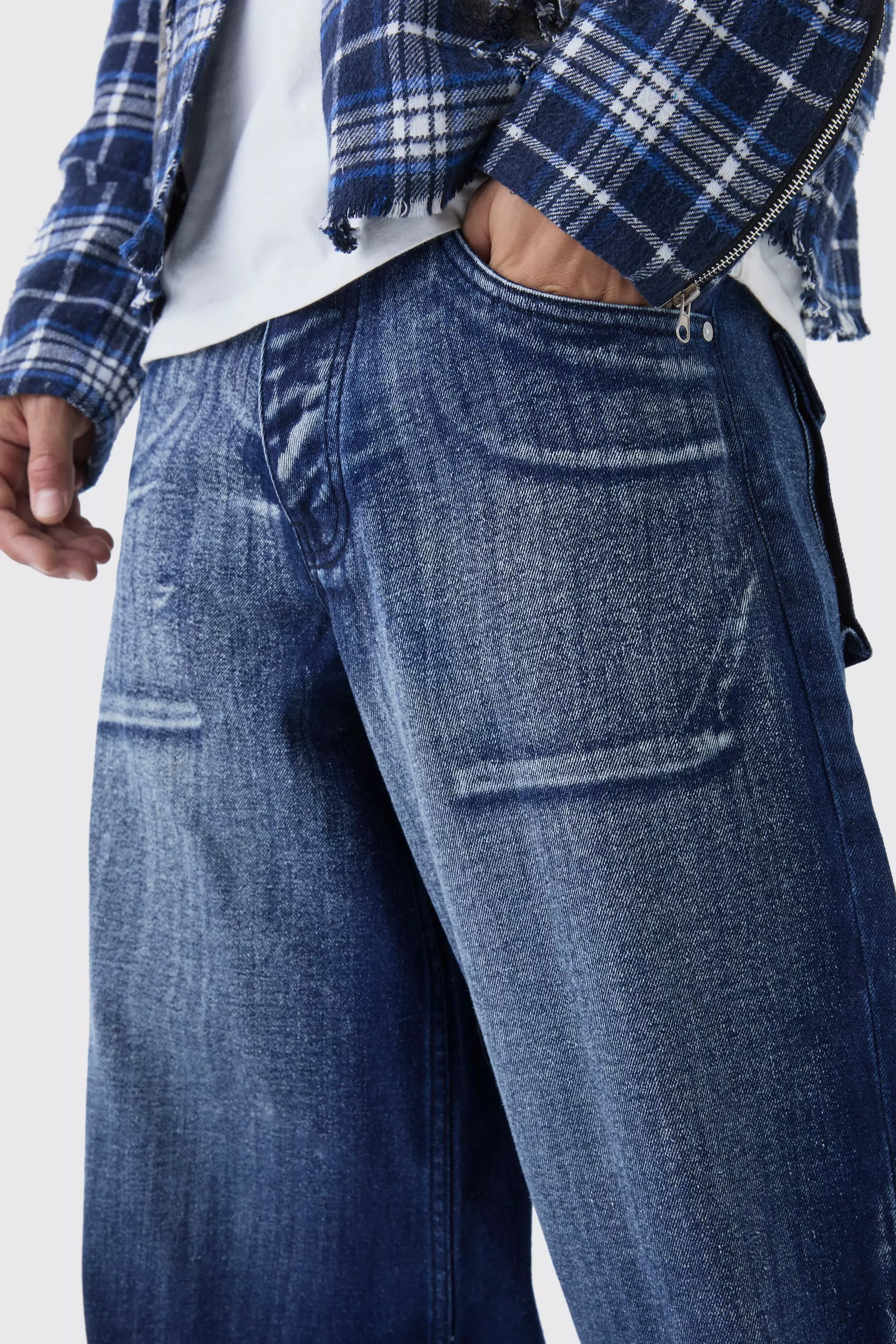 Indigo Baggy Fit Paint Effect Jeans alternative image