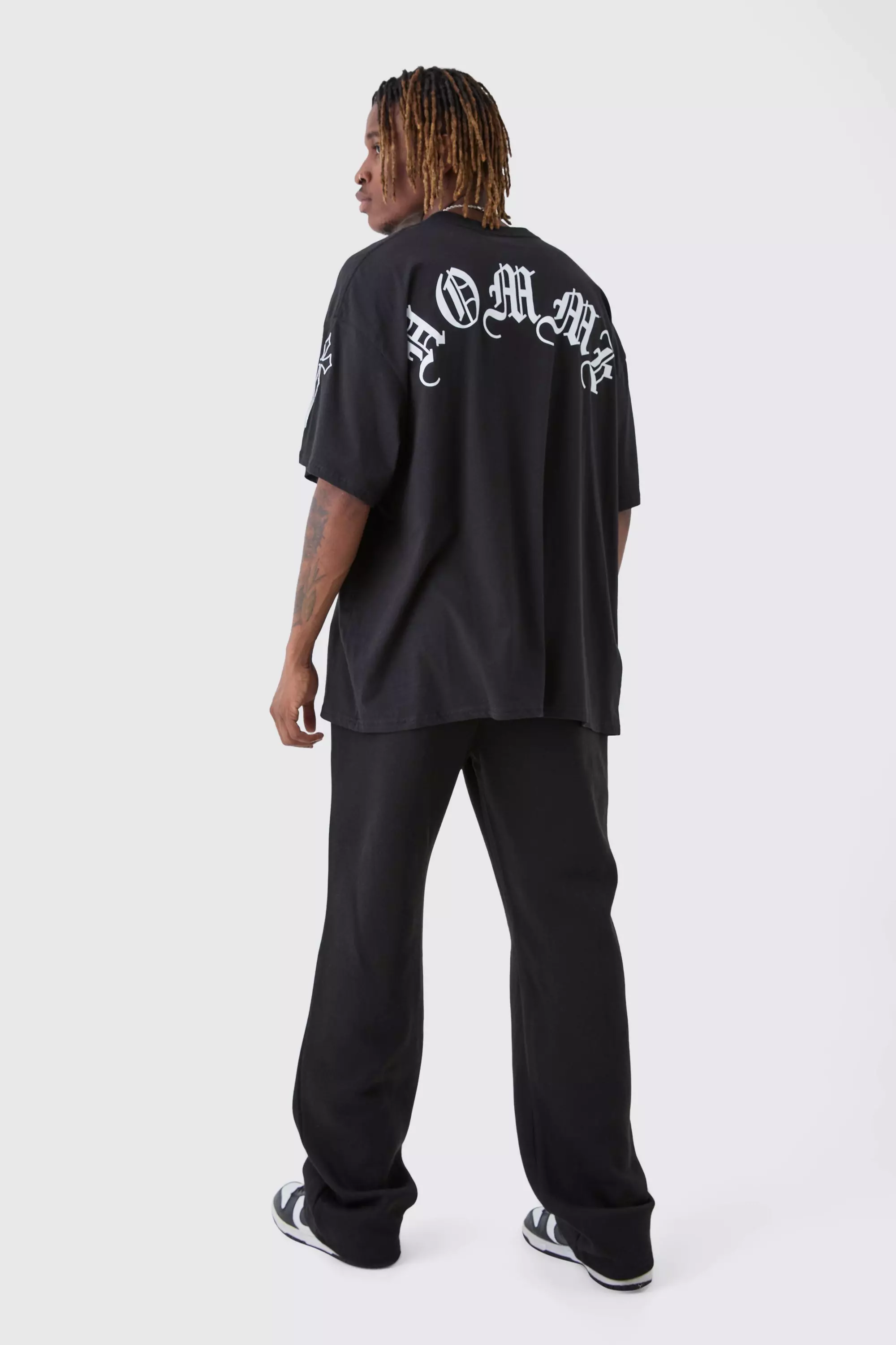 Tall lockere Jogginghose mit Pour Homme Print, Black alternatives Bild