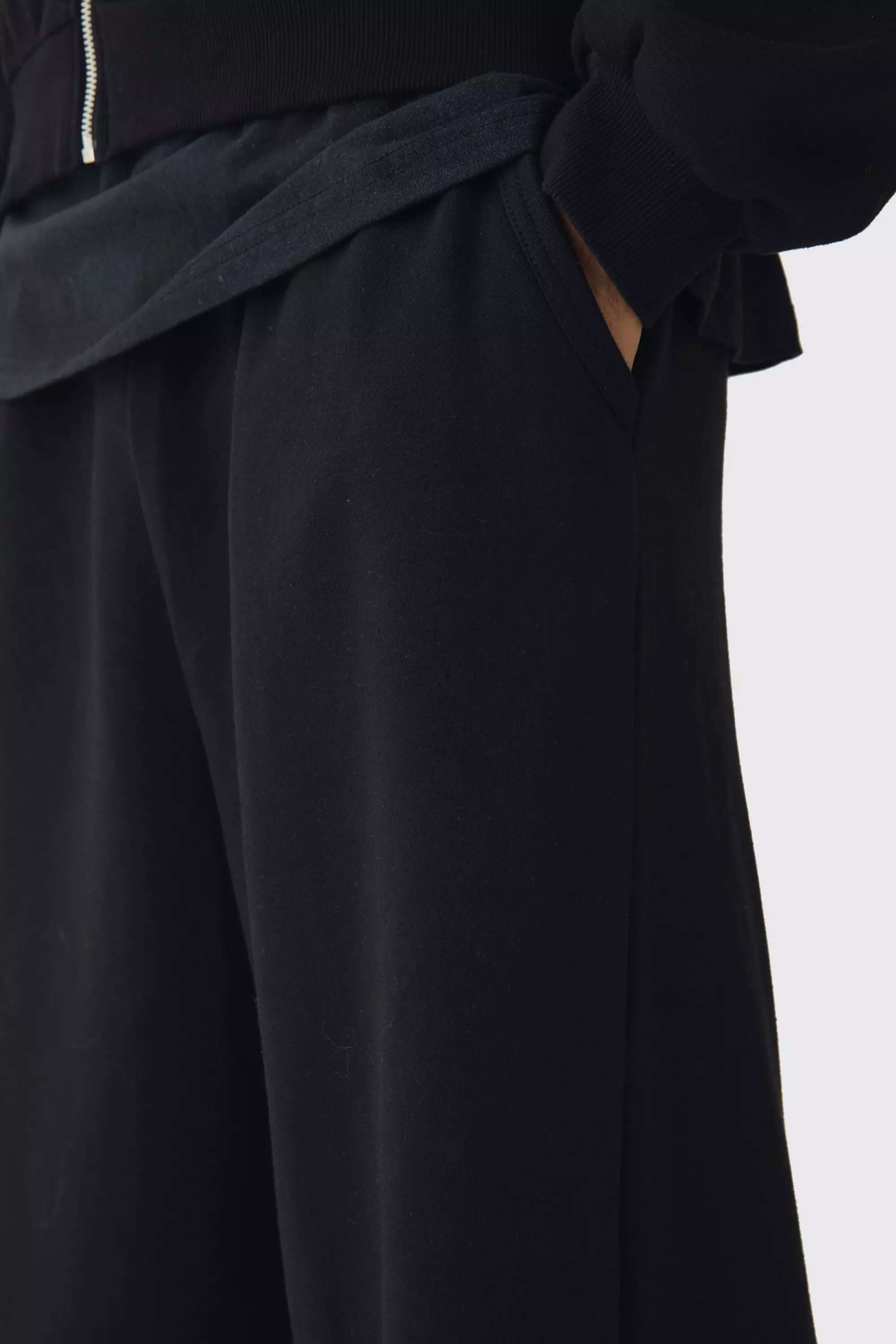 Extreme Wide Leg Raw Edge Loopback Jogger | boohooMAN USA