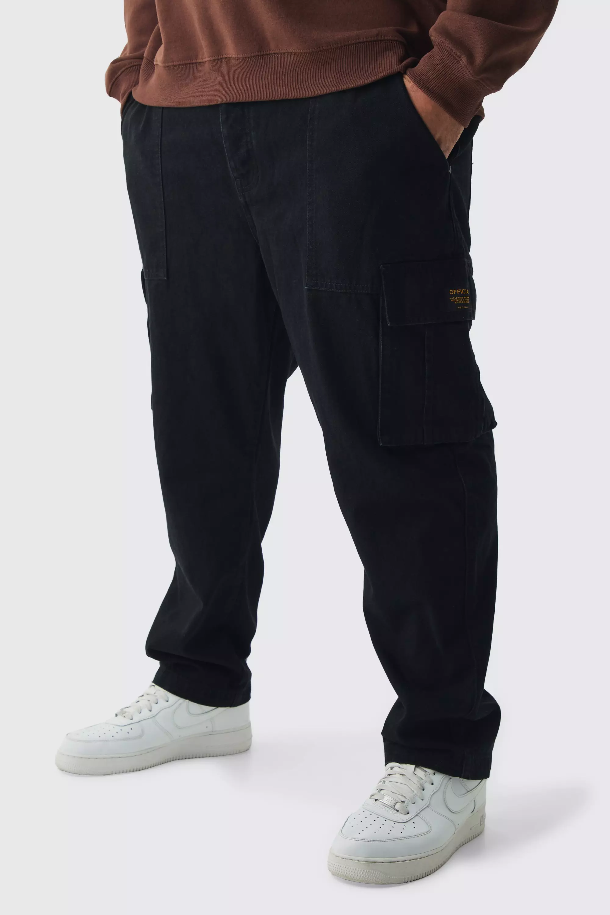 Plus Tapered Fit Cargo Pants in Black Black