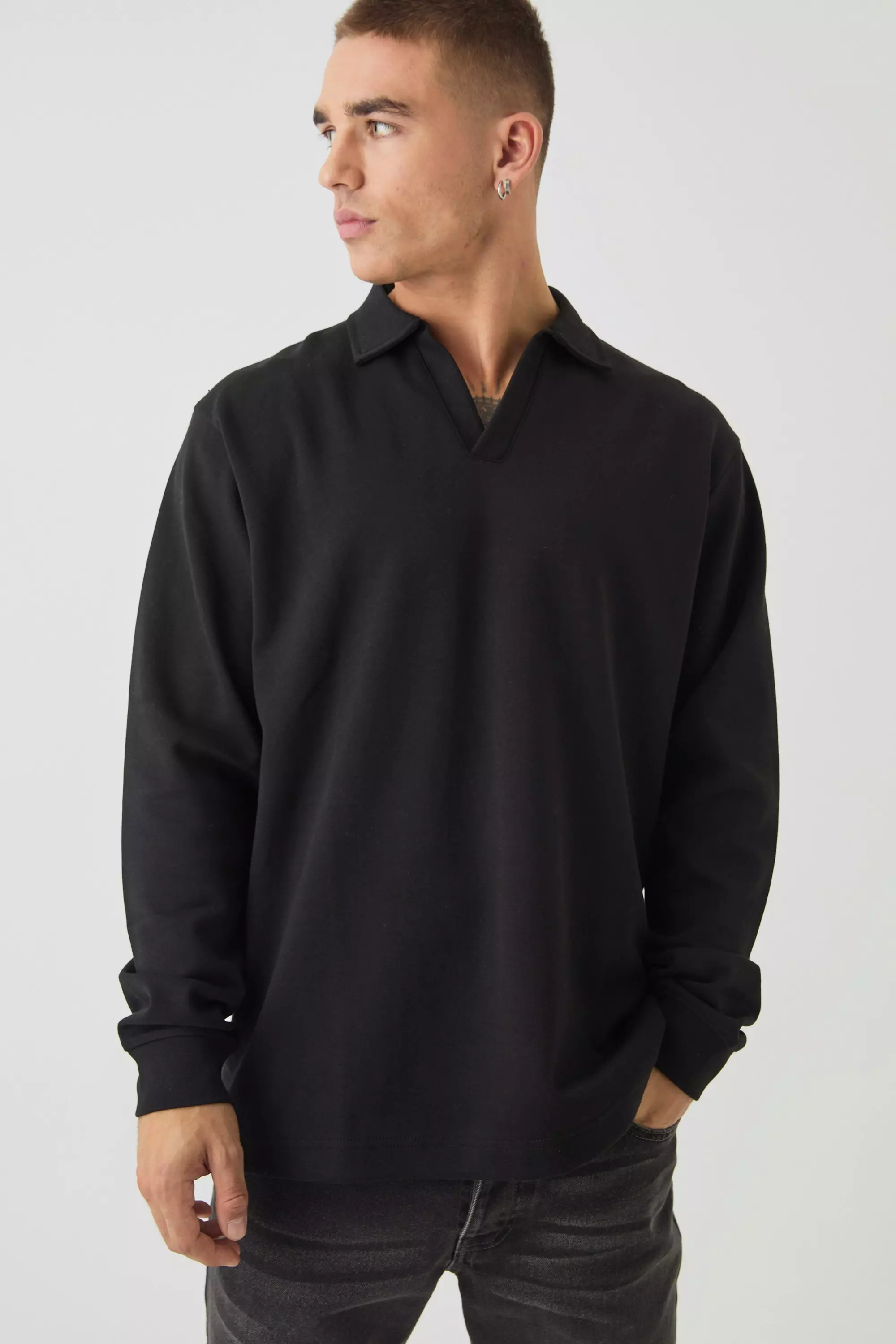 Heavyweight Interlock V Neck Sweatshirt Black