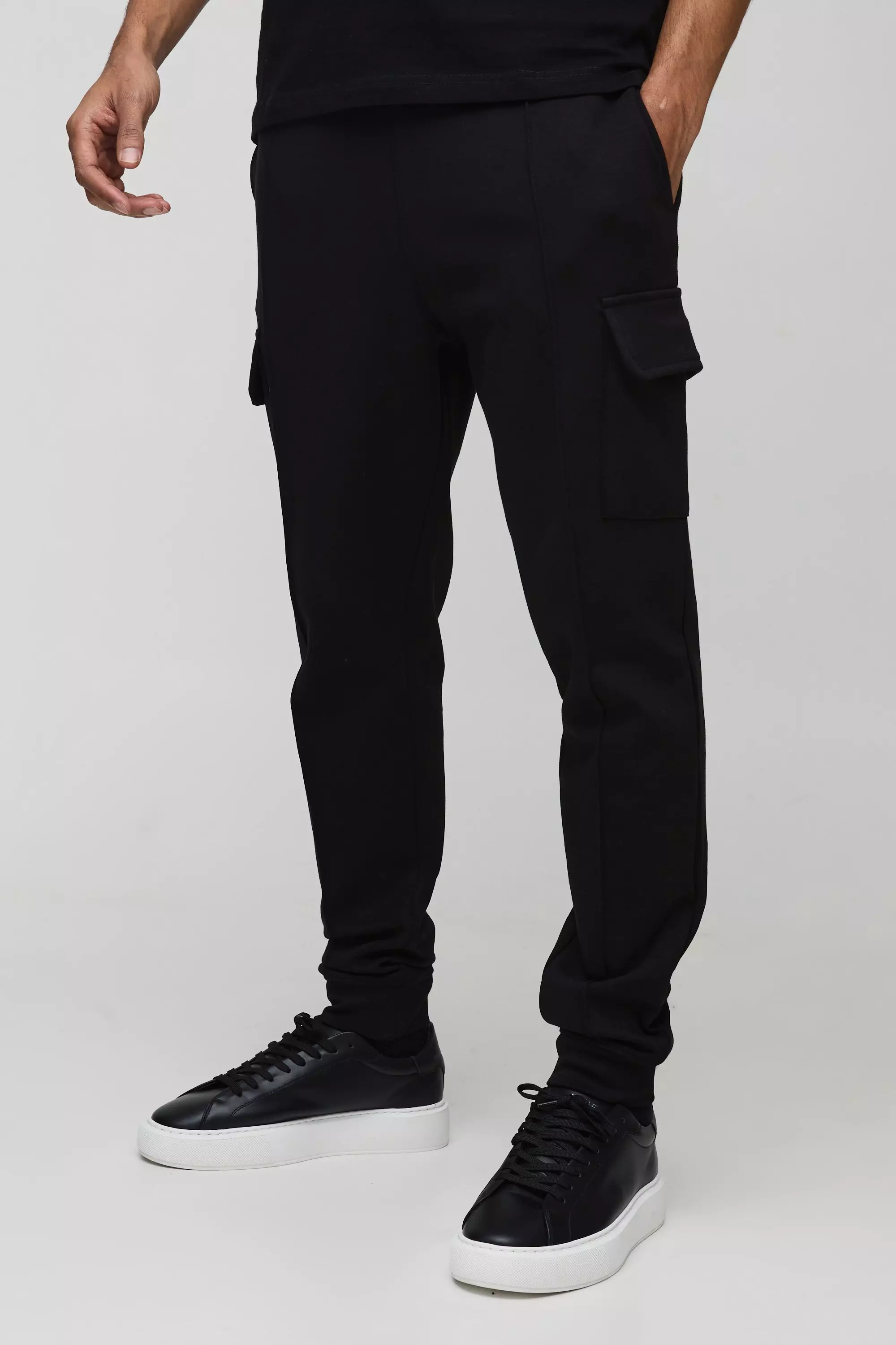 Black Slim Fit Heavyweight Interlock Cargo Jogger alternative image