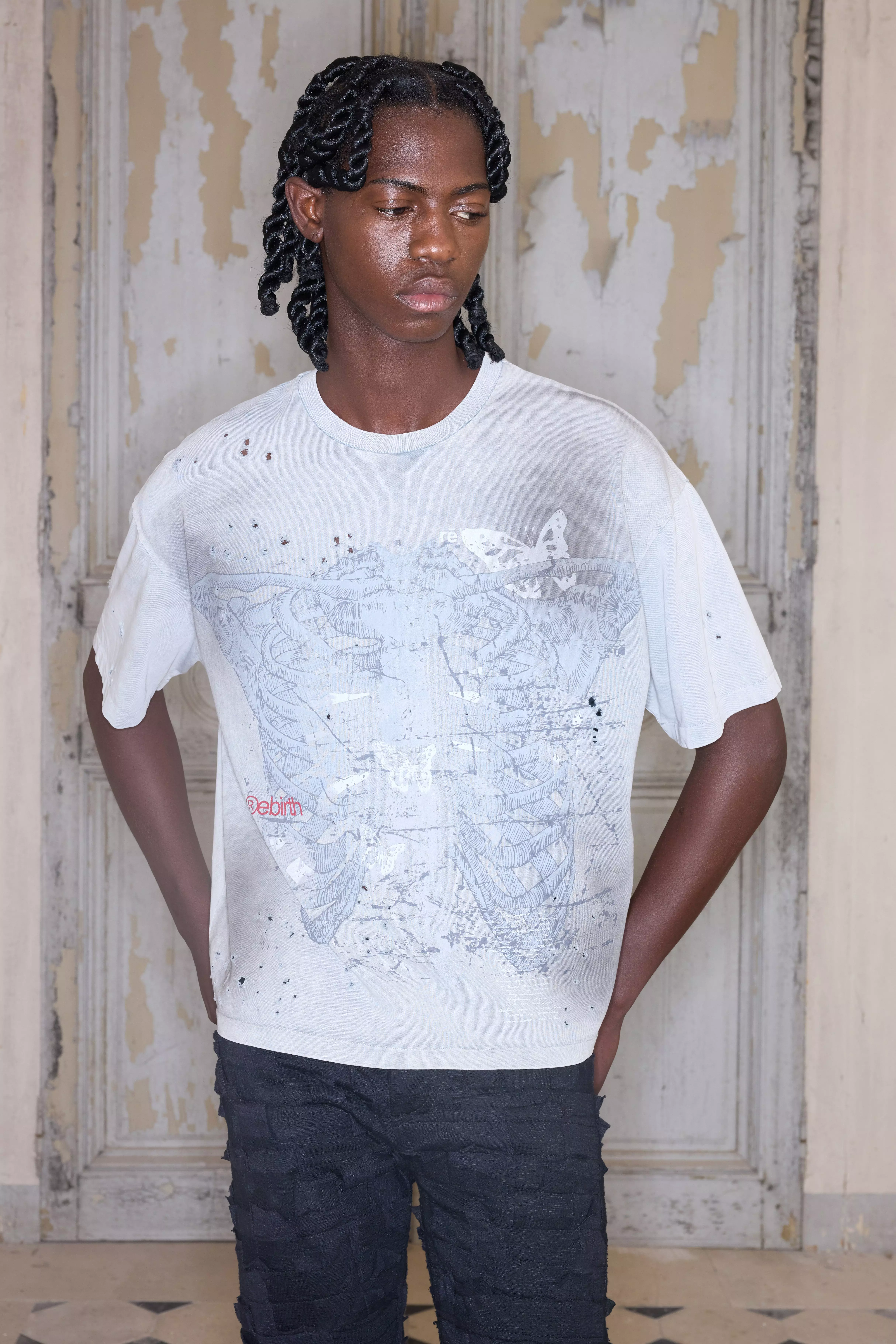 Premium Oversized Boxy Washed and Graphic T-Shirt Grey