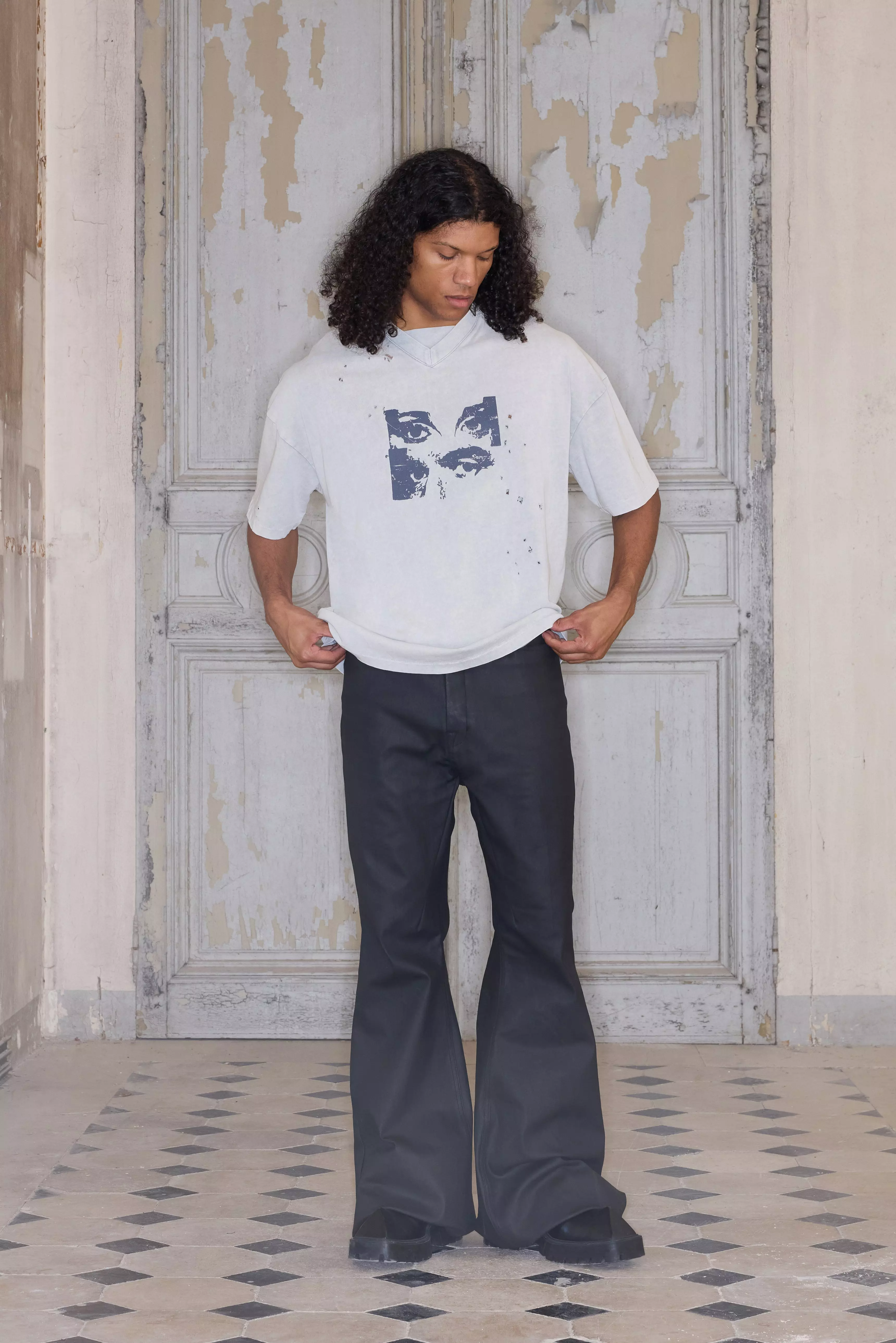 T-shirt oversize premium délavé à col V, Grey autre image