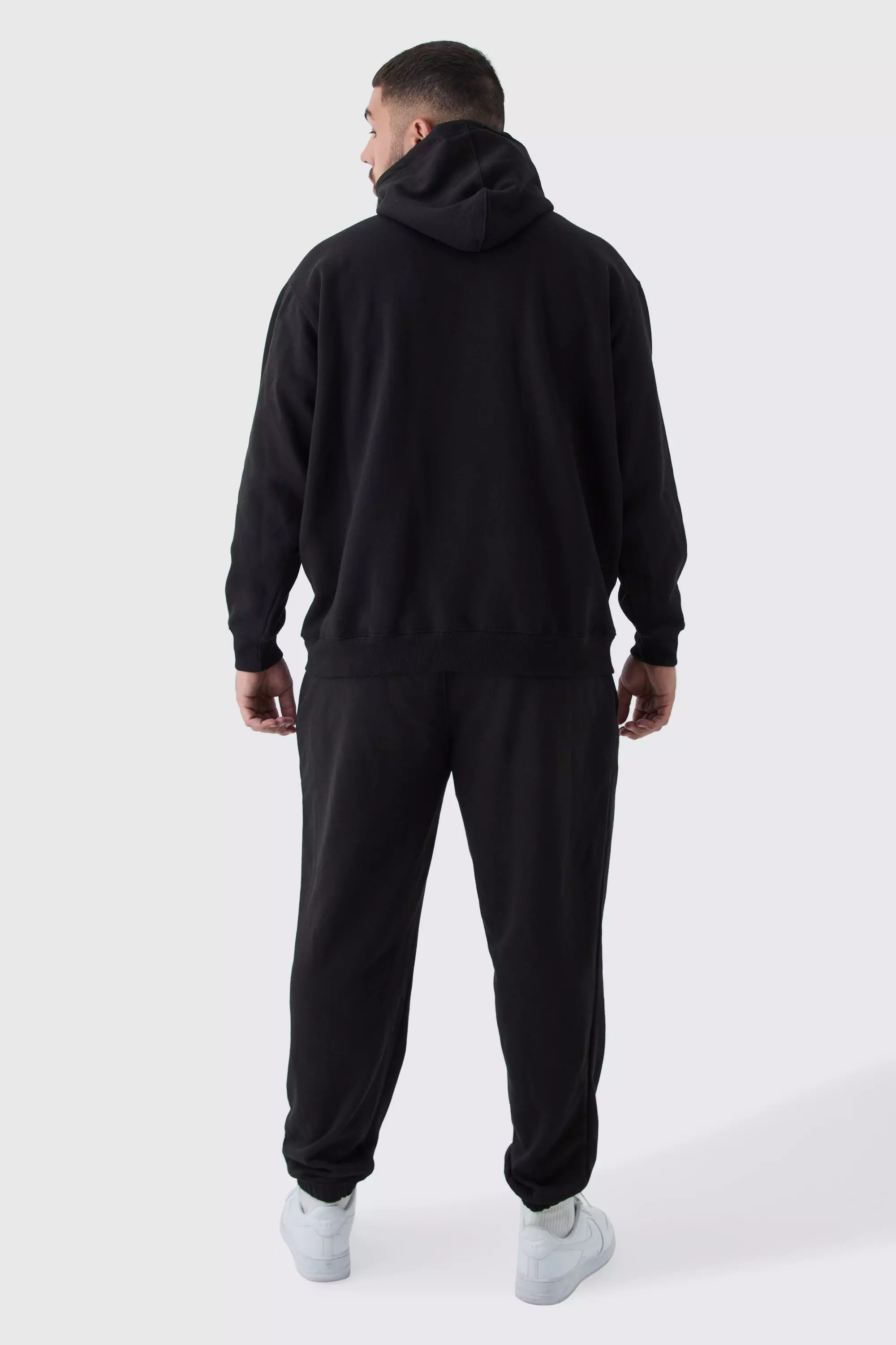 Black Plus Oversized Graffiti Trainingspak Met Print alternatieve afbeelding