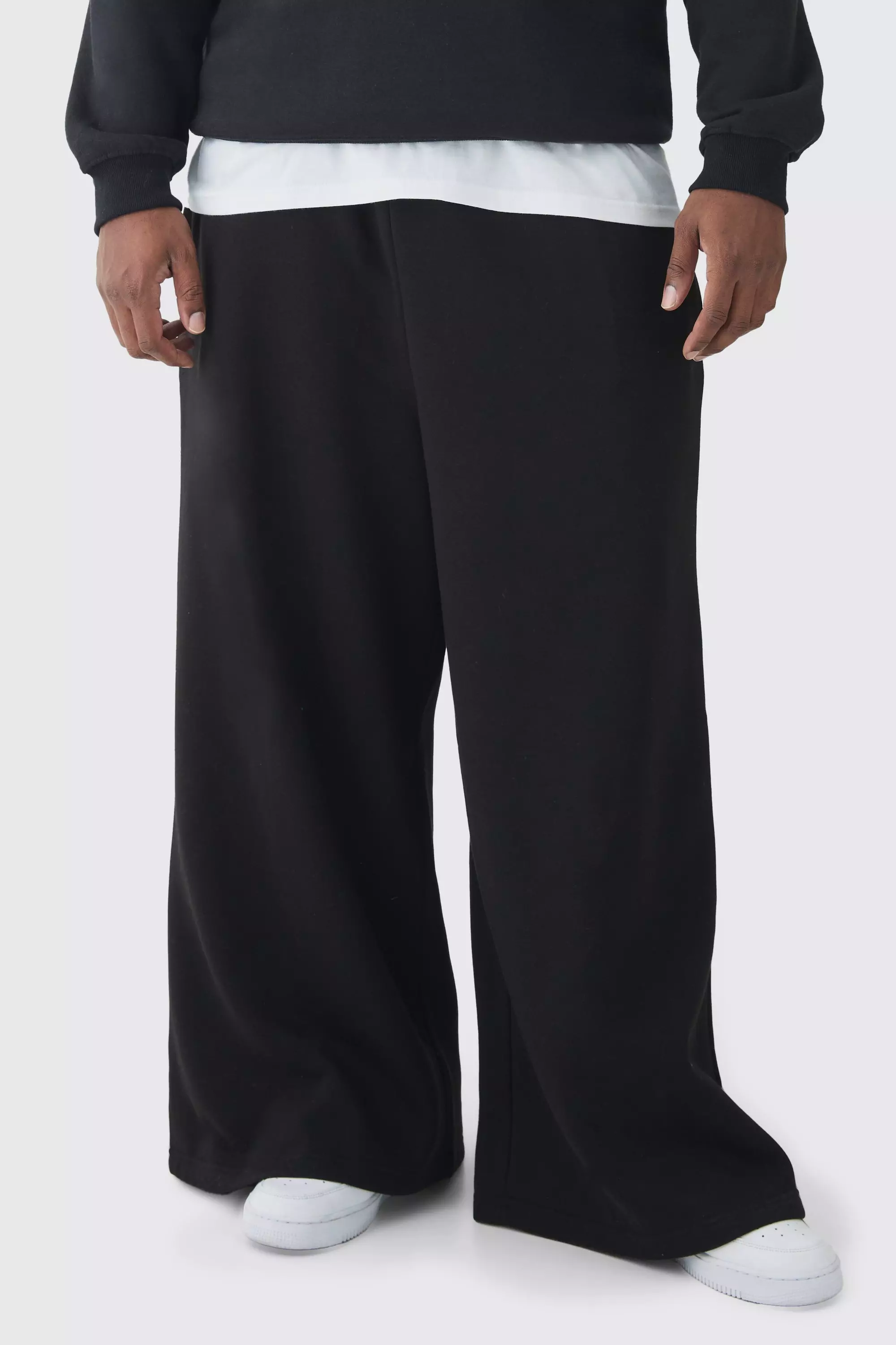 Plus Basic Extreme Wide Leg Jogger boohooMAN IE