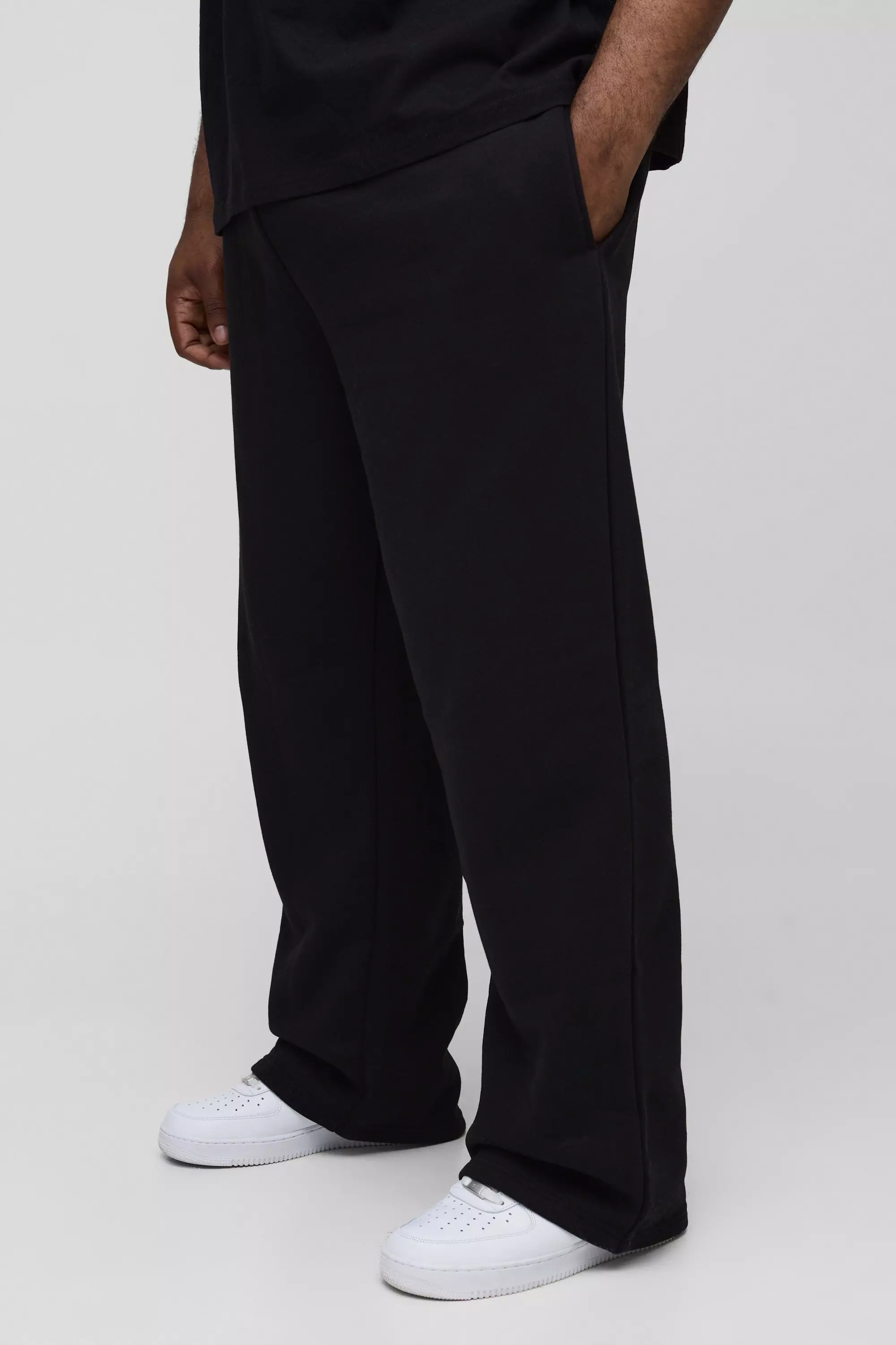 Black Plus Basic Relaxed Fit Sweatpants alternative image