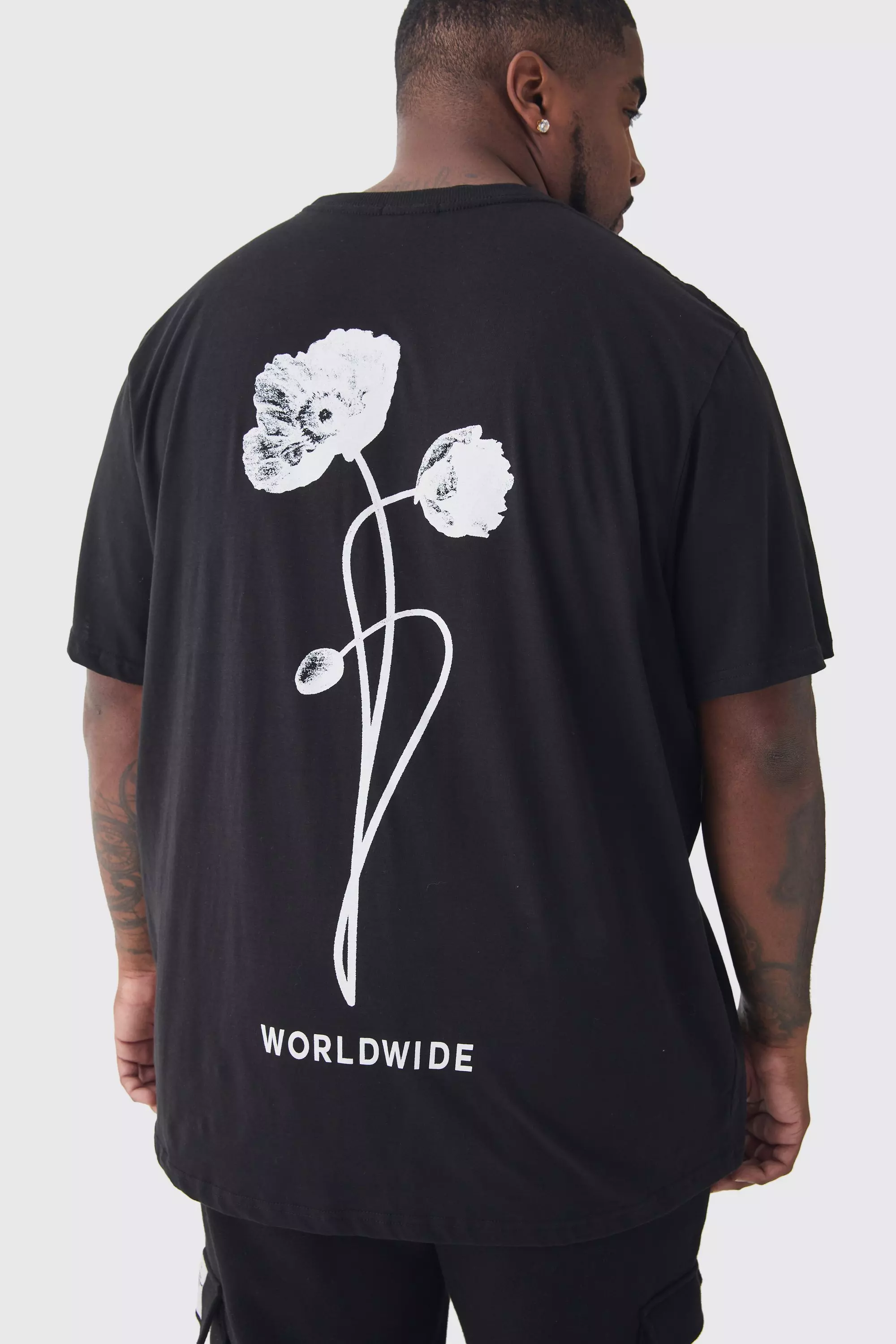 Plus Worldwide Rose Graphic T-Shirt Black