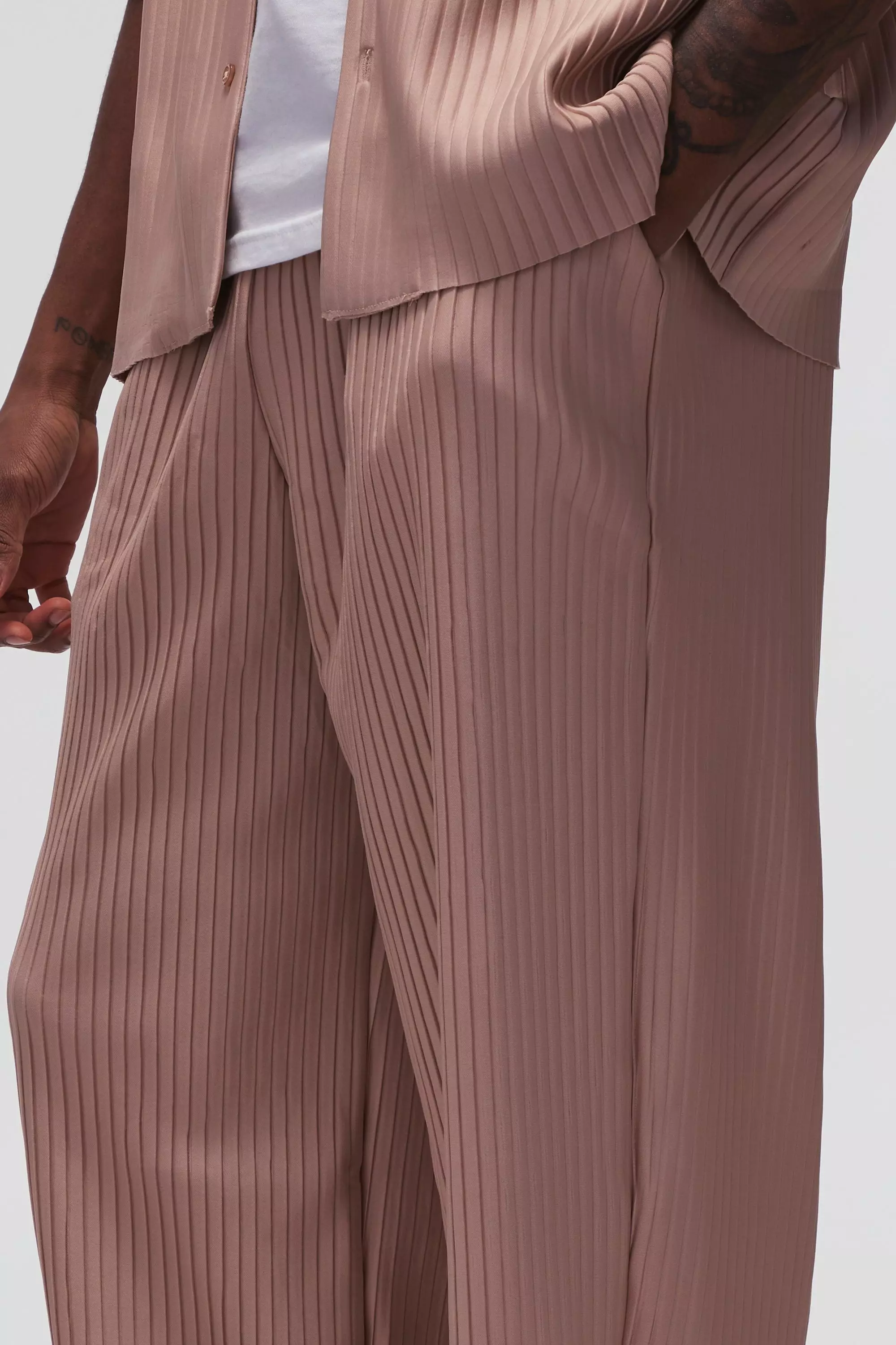 Taupe Tall Geplooide Wide Leg Broek alternatieve afbeelding