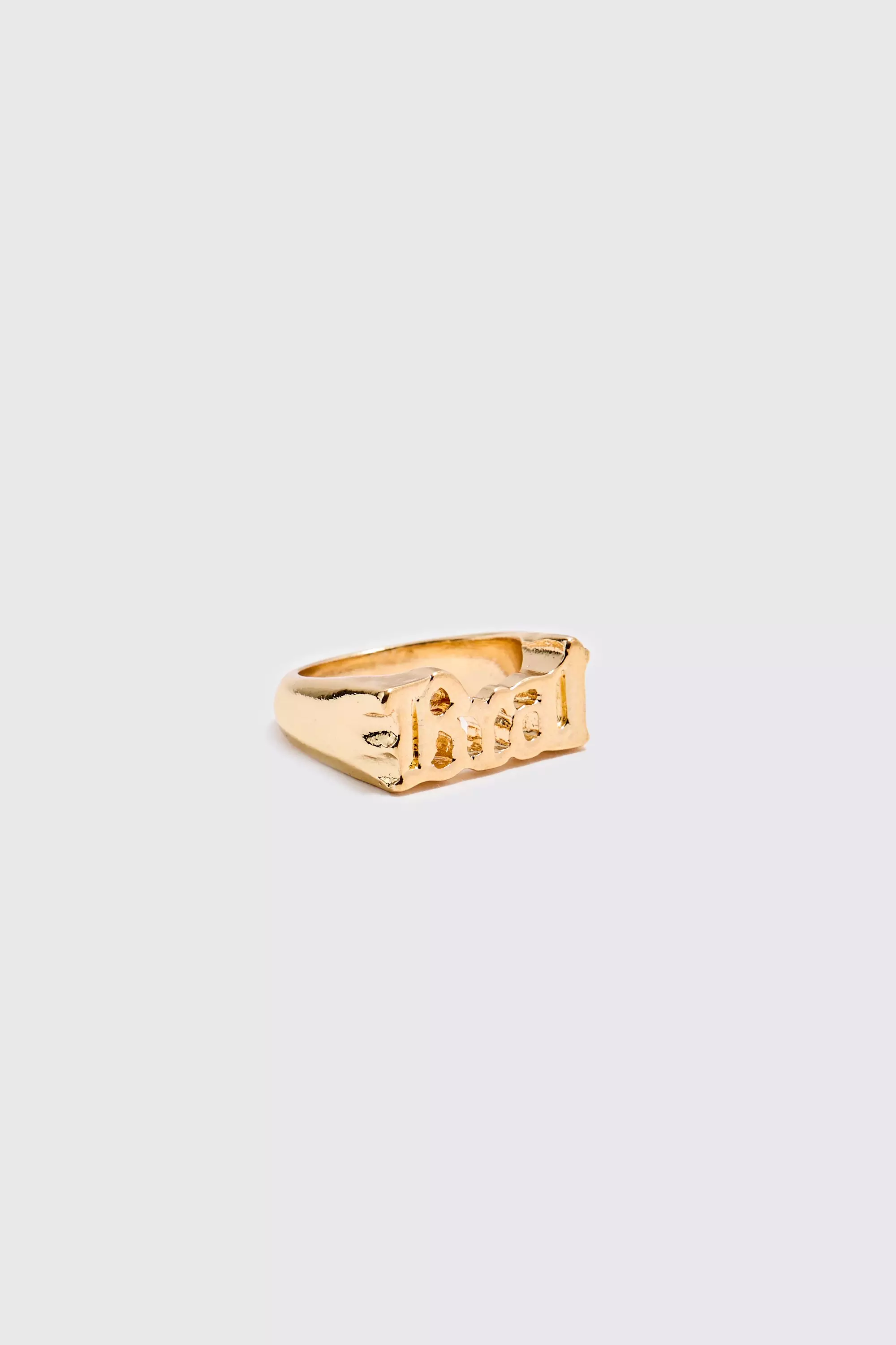 Slogan Ring In Gold Gold