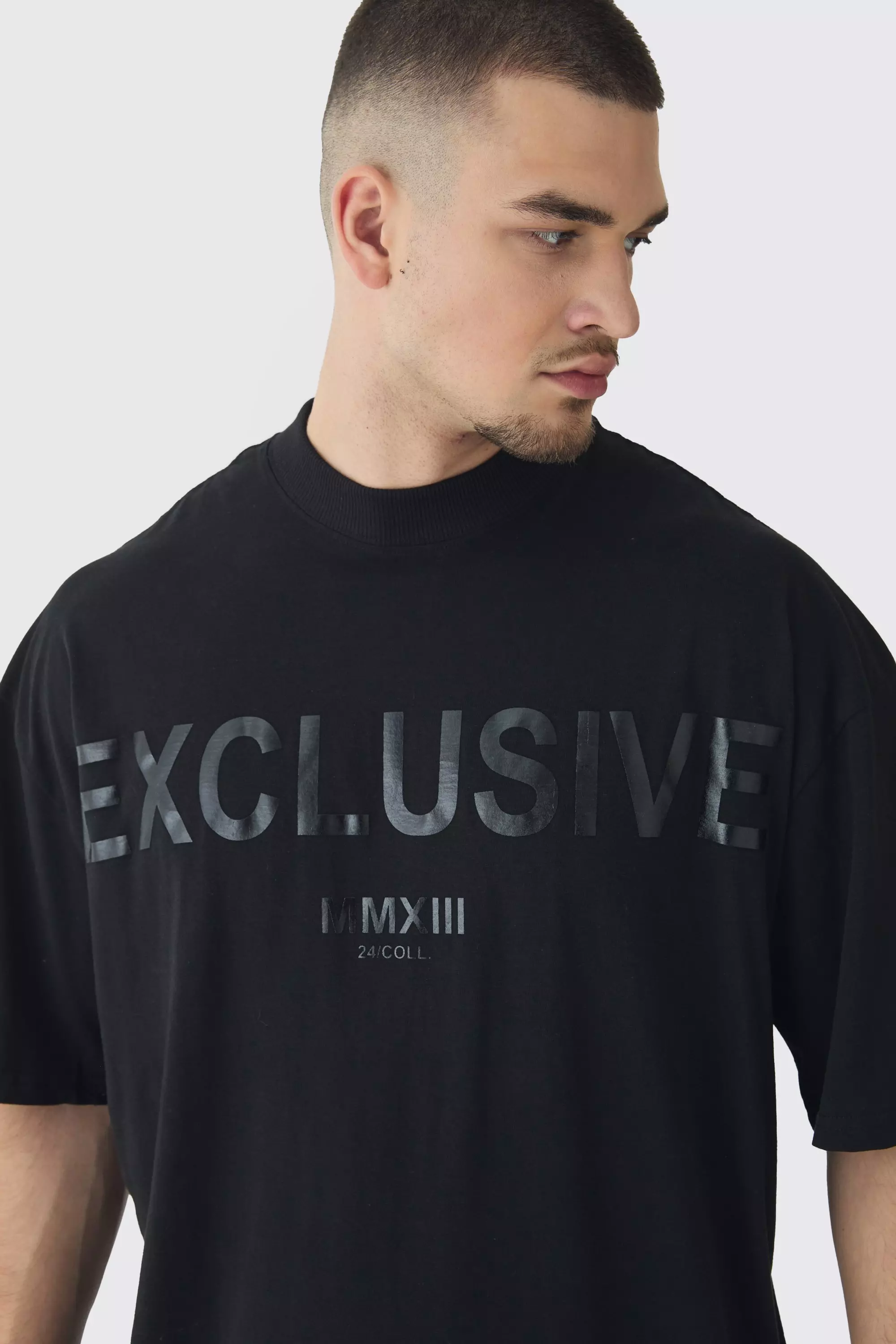 Tall - T-shirt oversize à col montant, Black autre image
