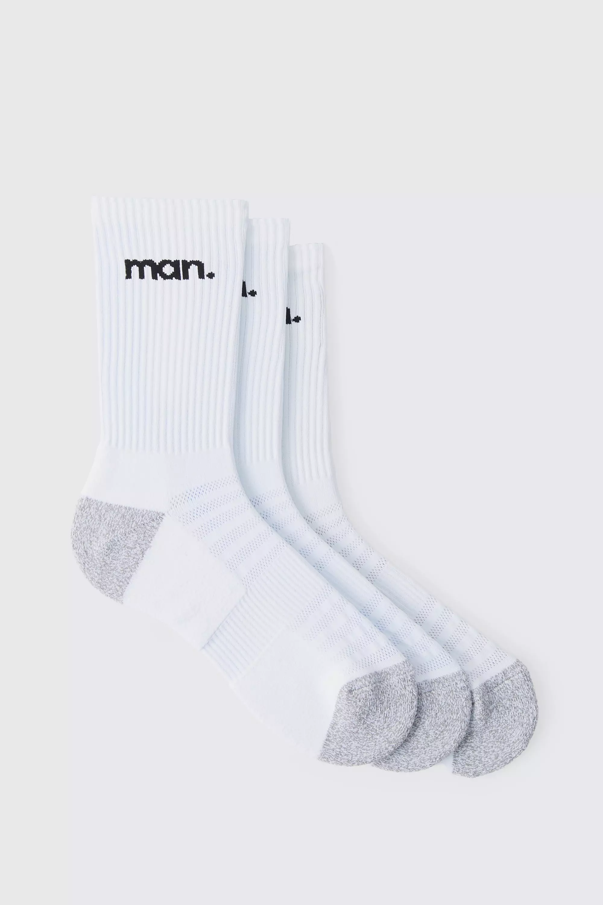 White Man Sport Cushioned Training Crew Socks 3 Pack  alternative image