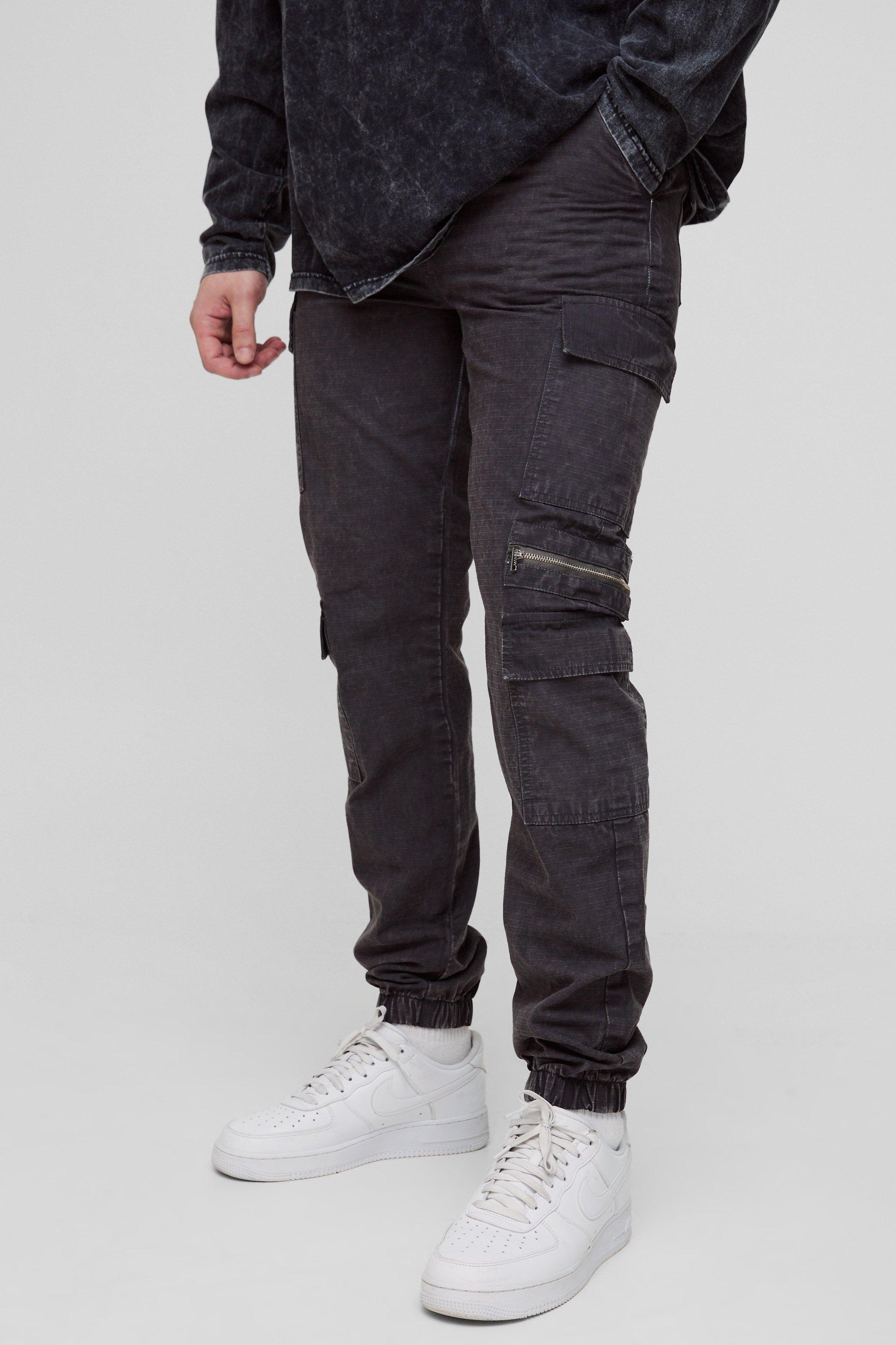 Men's Charcoal Cargo Pants | boohooMAN USA