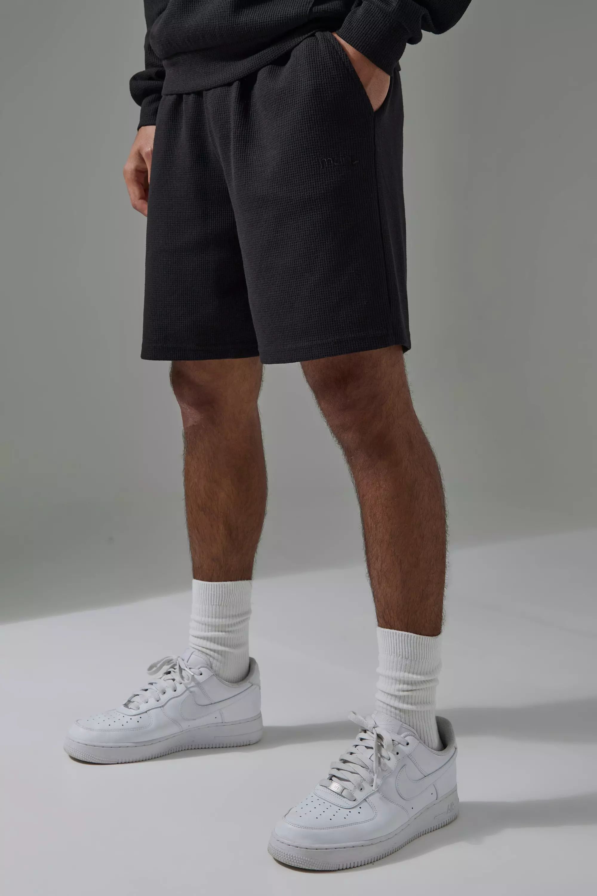 Black Man Sport Waffle Relaxed Fit 7inch Short