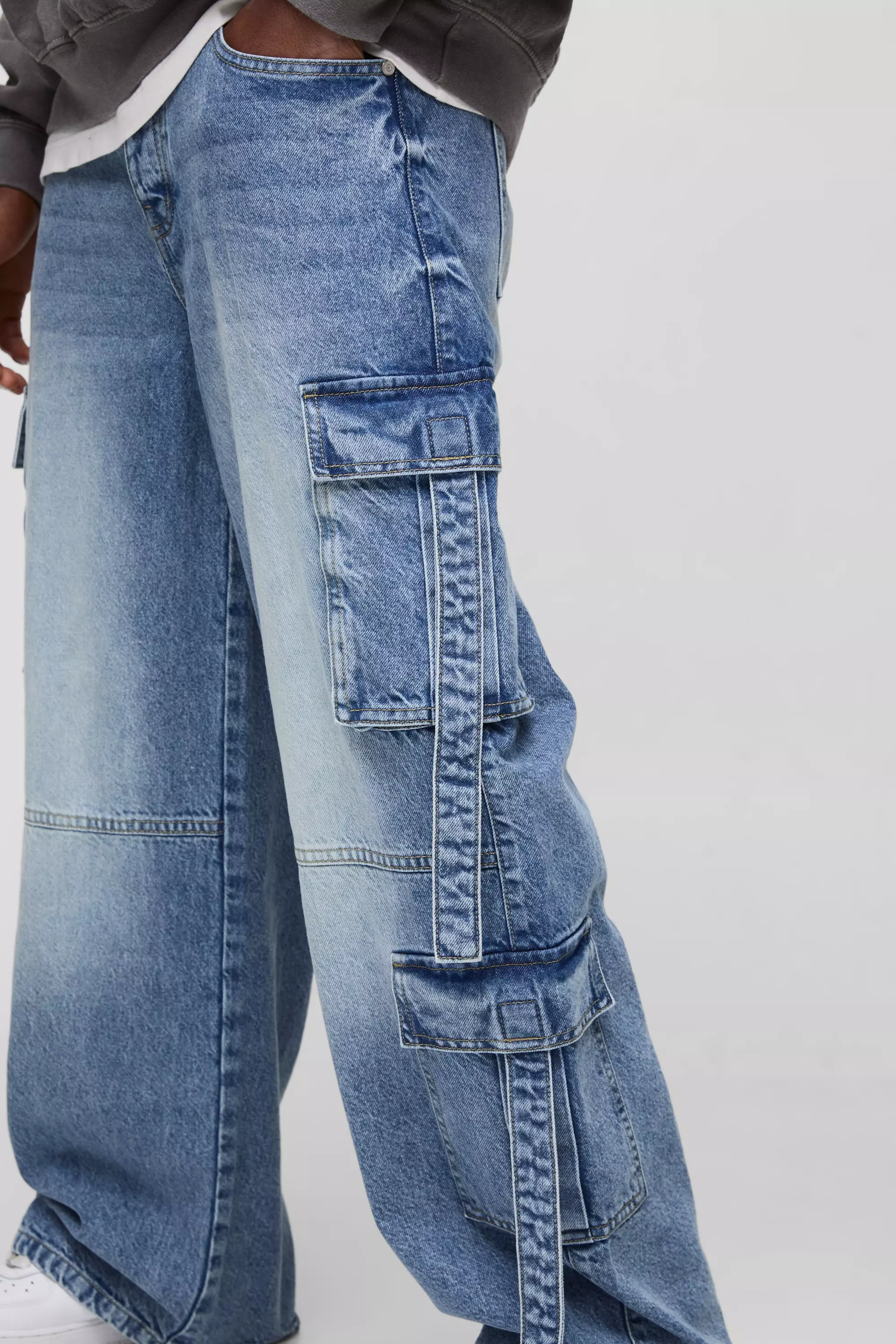 Light wash Baggy Cargo Jeans Met Zakken alternatieve afbeelding