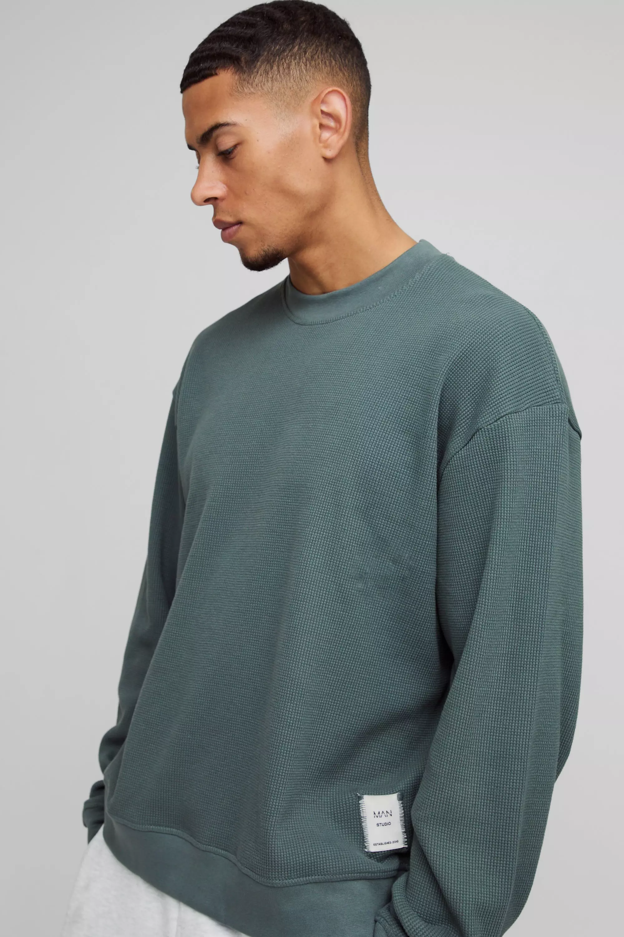 Extended Neck Boxy Man Woven Tab Waffle Sweatshirt Forest