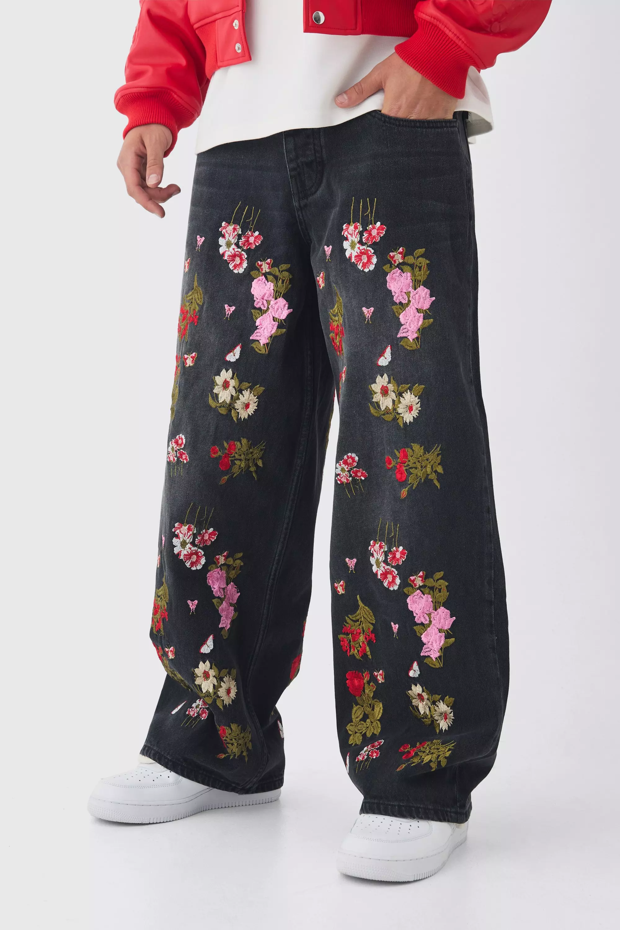 Baggy Fit Rigid Floral Embroidered Jeans Washed black