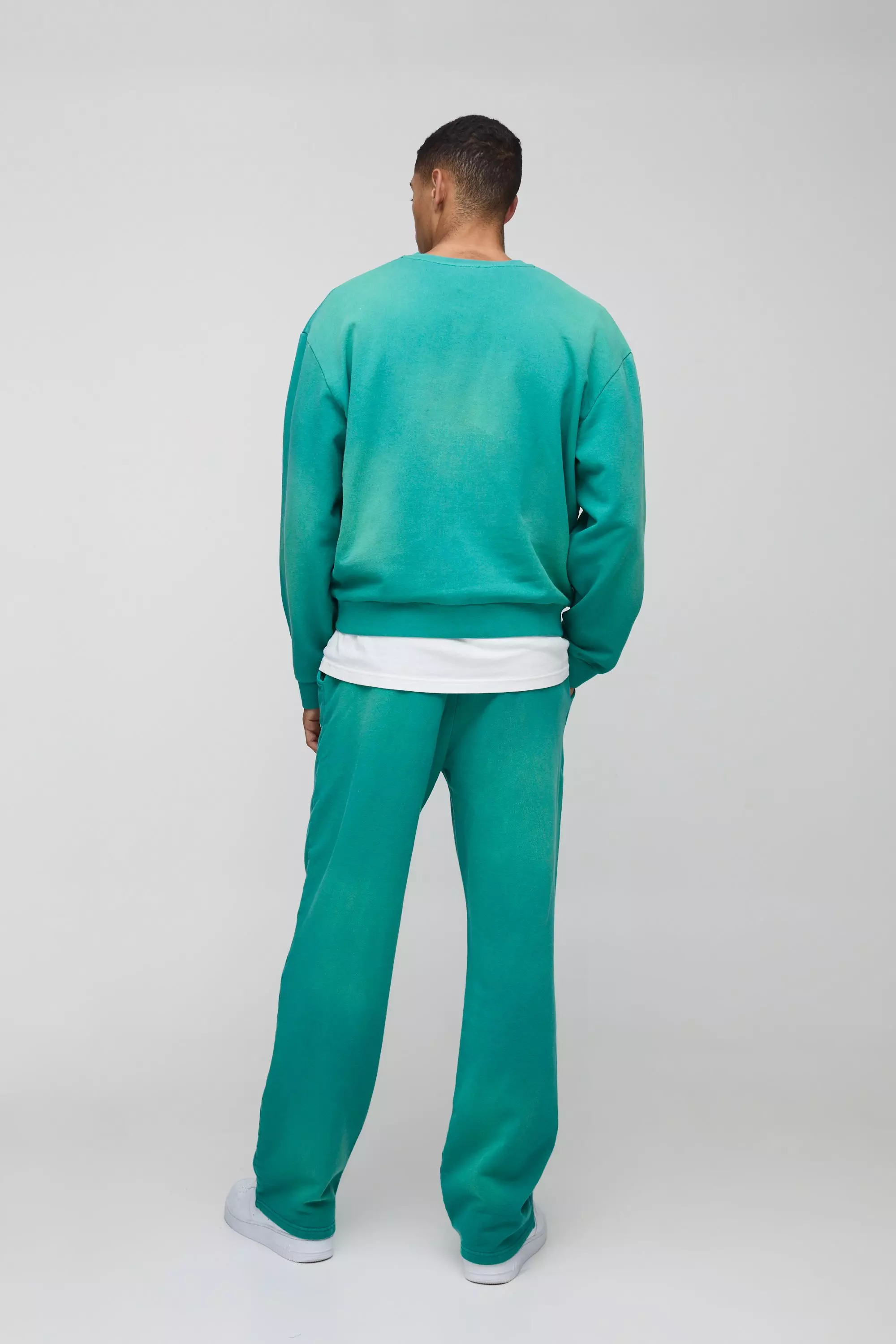 Green Relaxed Fit Spray Wash Ofcl Printed Sweatpants alternative image