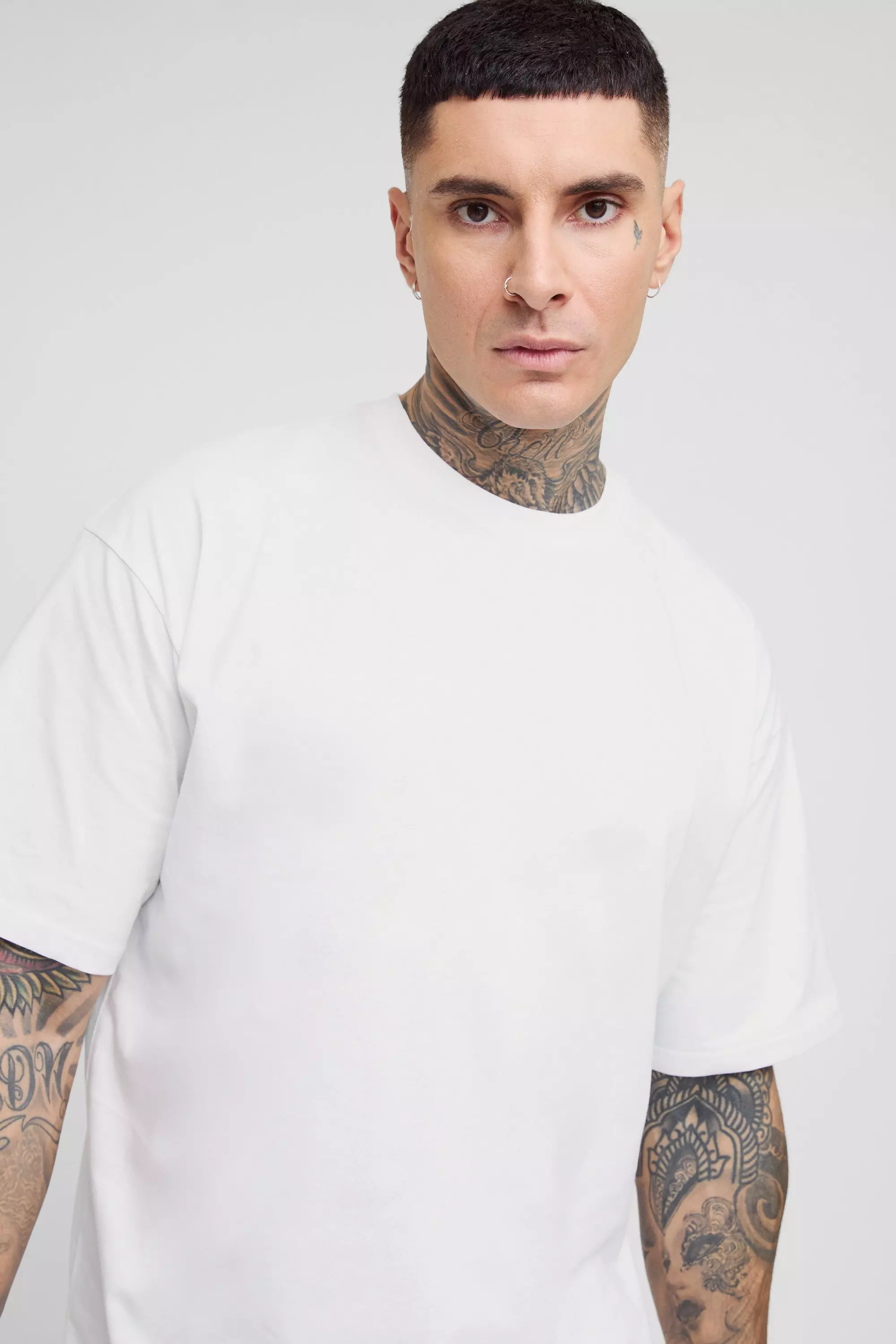White Tall Oversized Basic T-Shirt alternative image