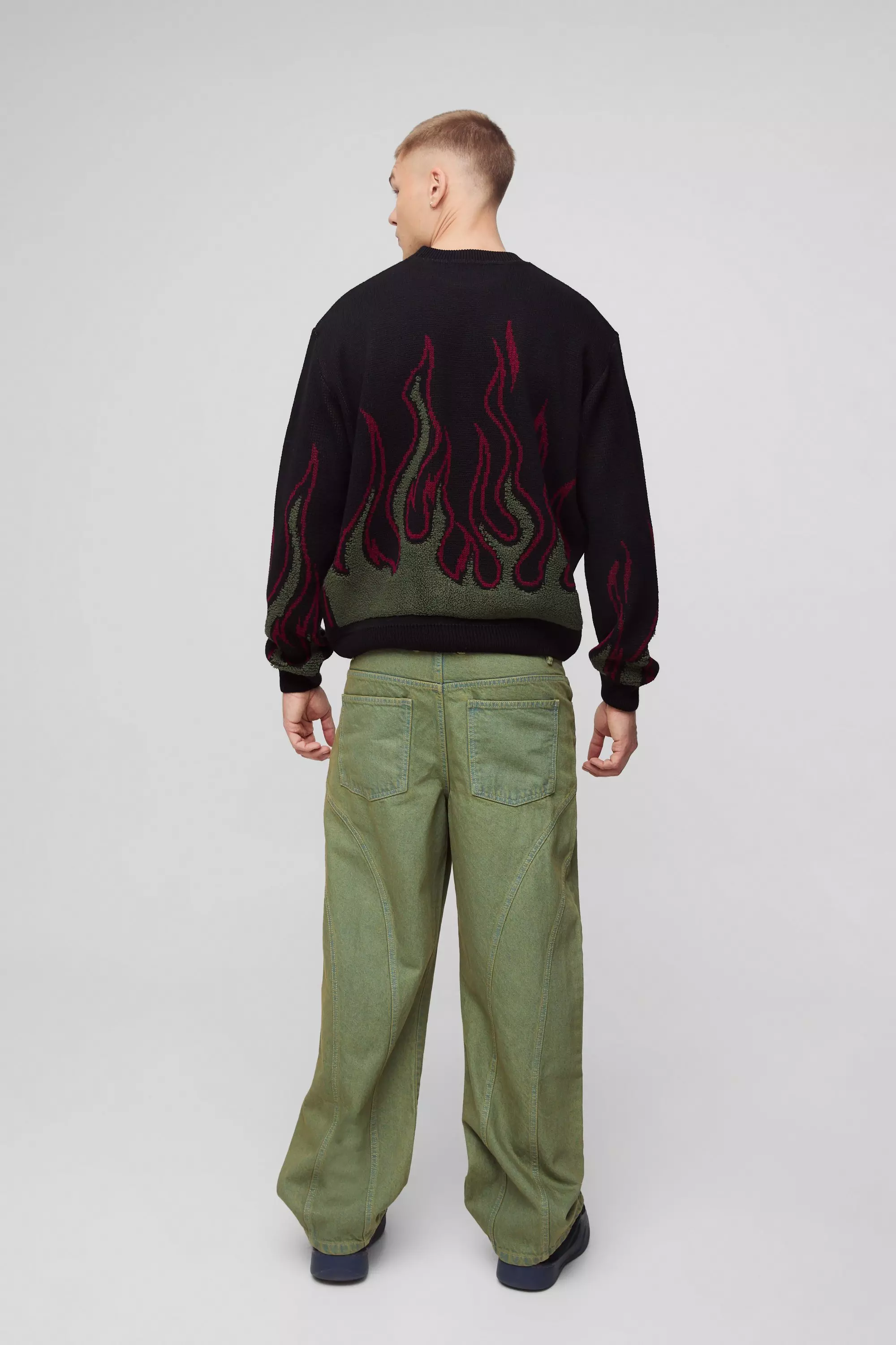 Black Oversized Boxy Flame Textured Knitted Sweater alternative image