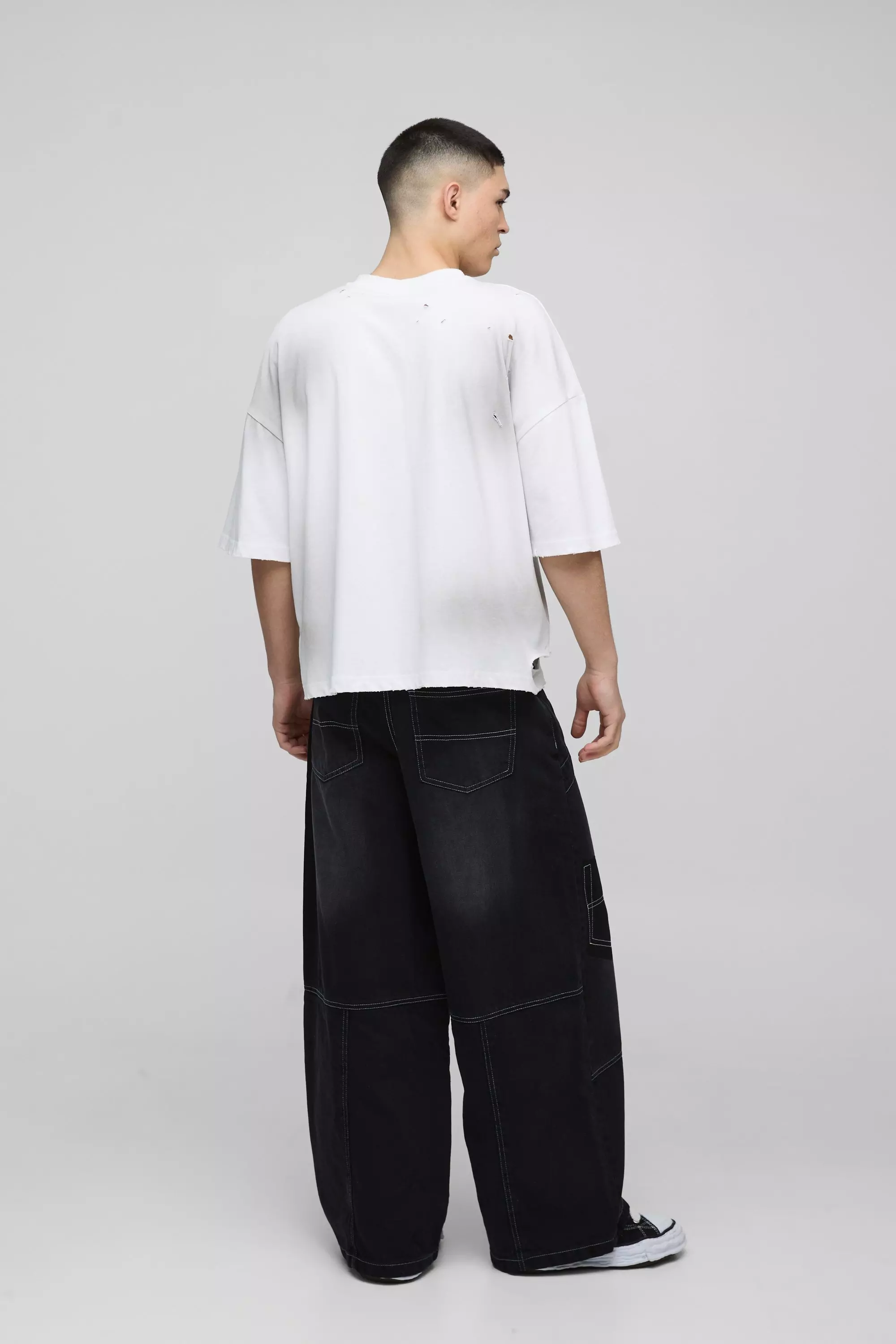 Extrem lockere recycelte Jeans, Washed black alternatives Bild